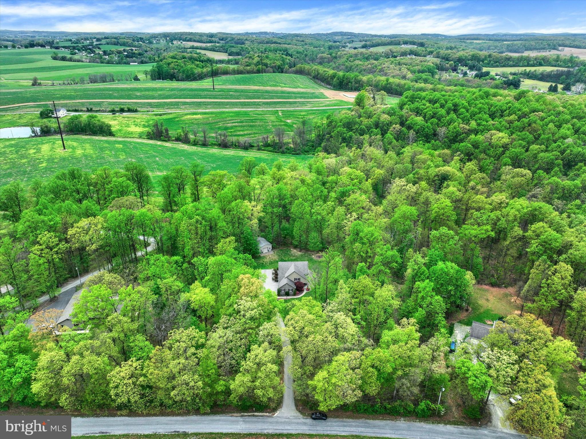 558 ROCKEY ROAD