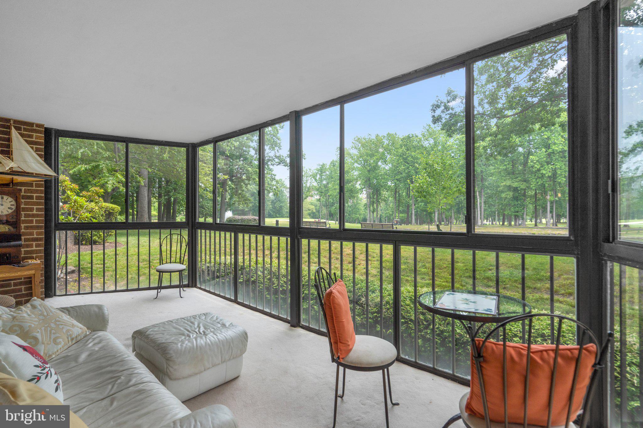 GREENS AT LEISURE WORLD - Residential