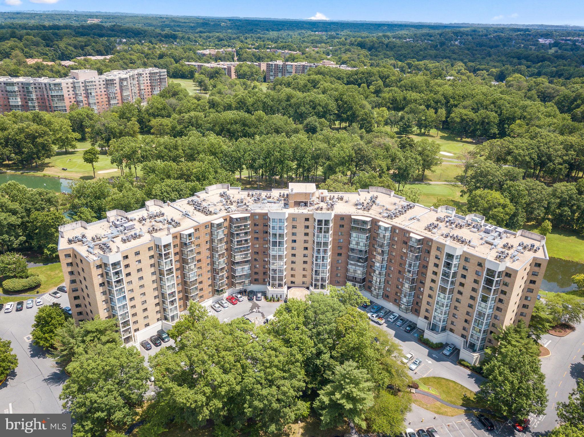 GREENS AT LEISURE WORLD - Residential