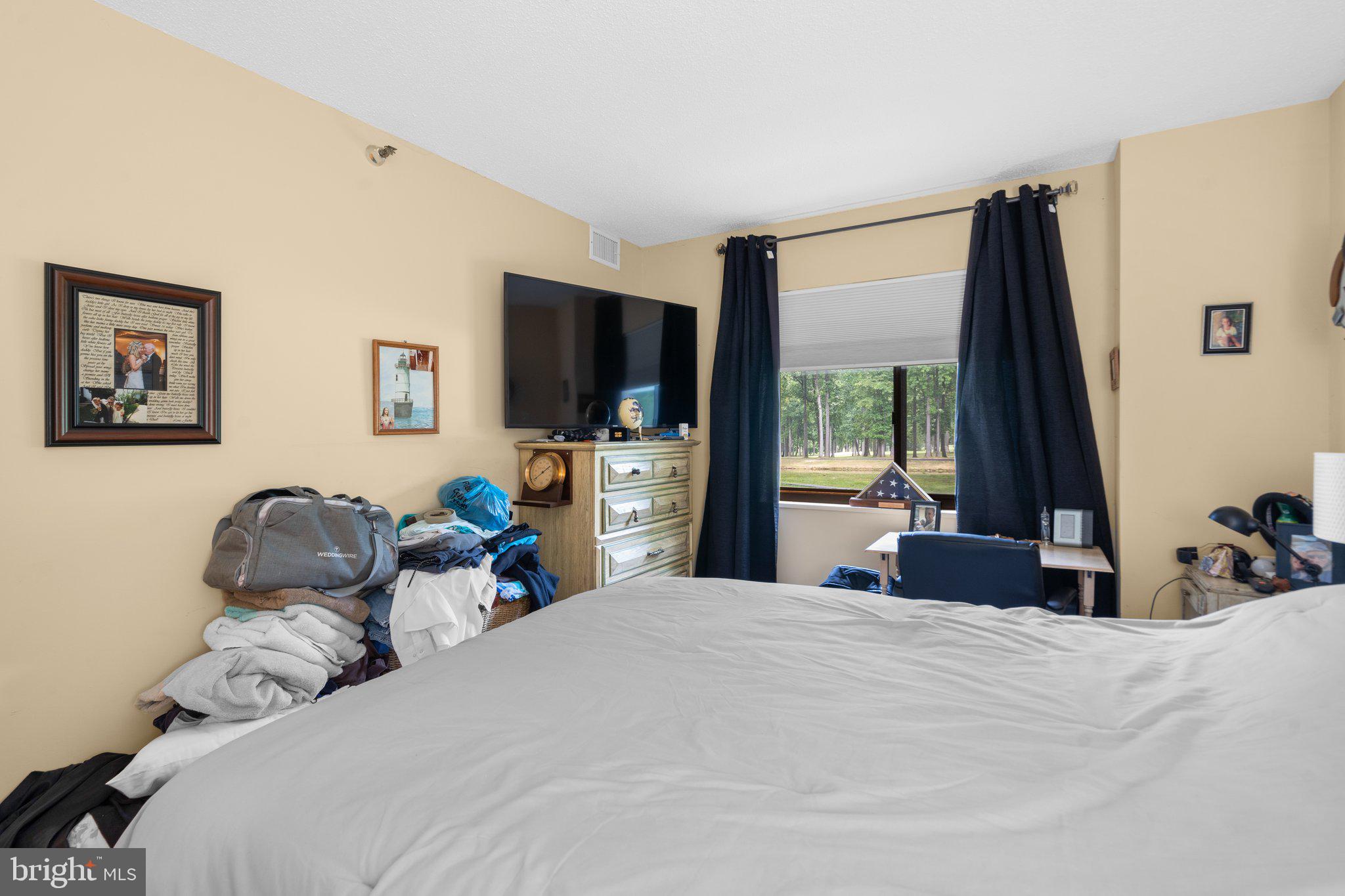 GREENS AT LEISURE WORLD - Residential