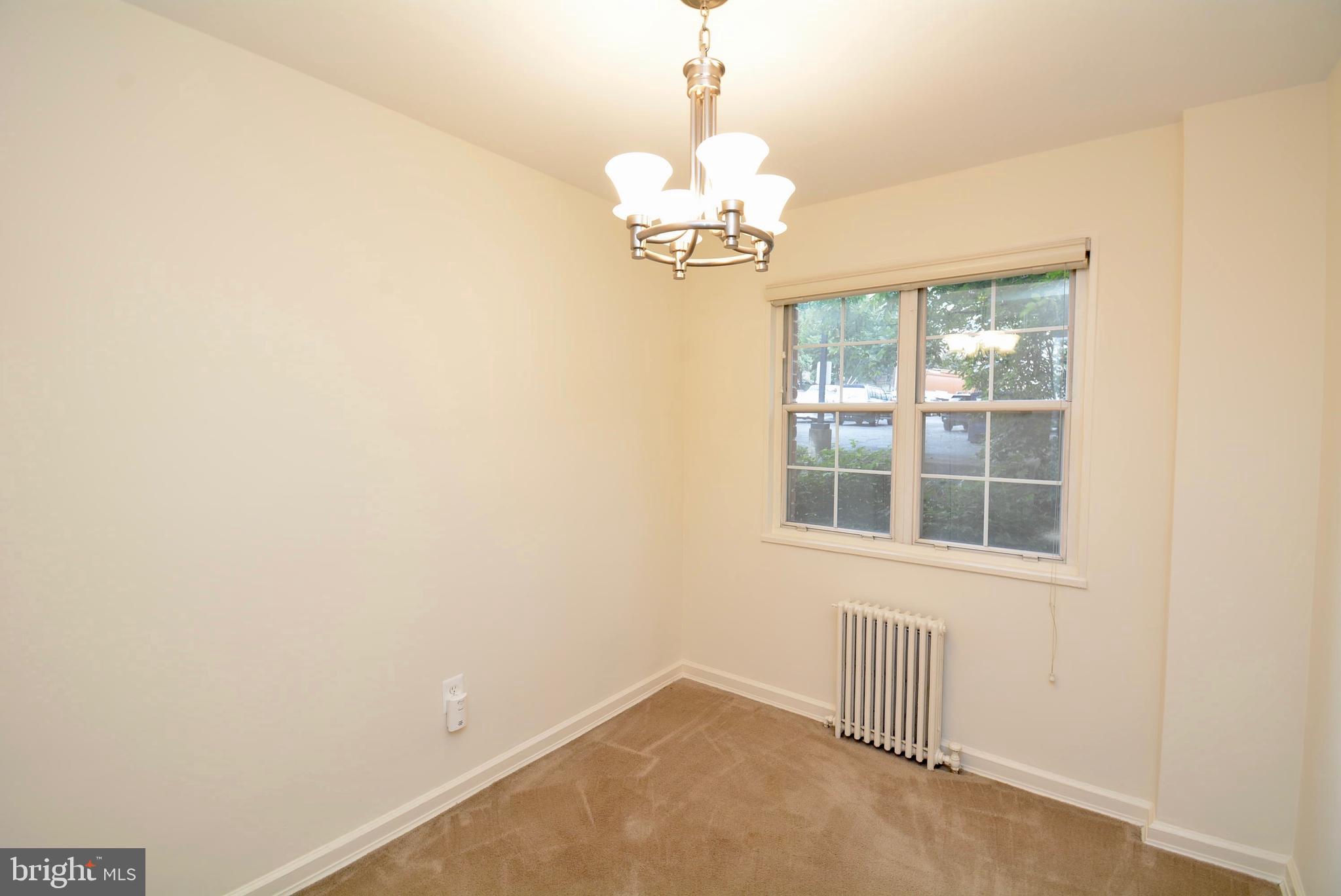 ROSSLYN HEIGHTS - Residential