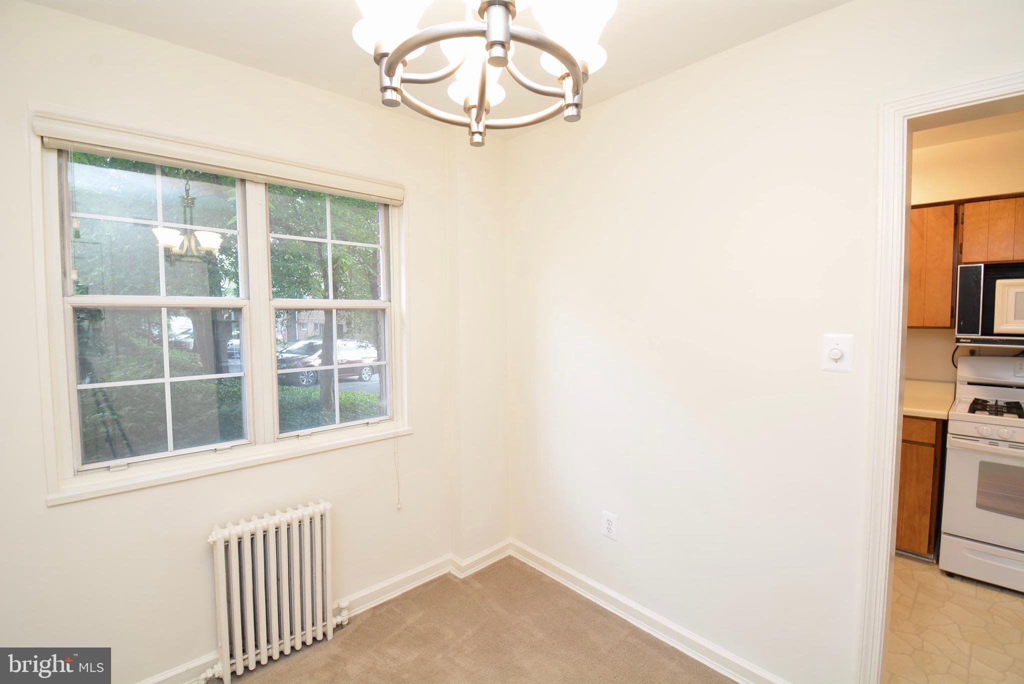 ROSSLYN HEIGHTS - Residential