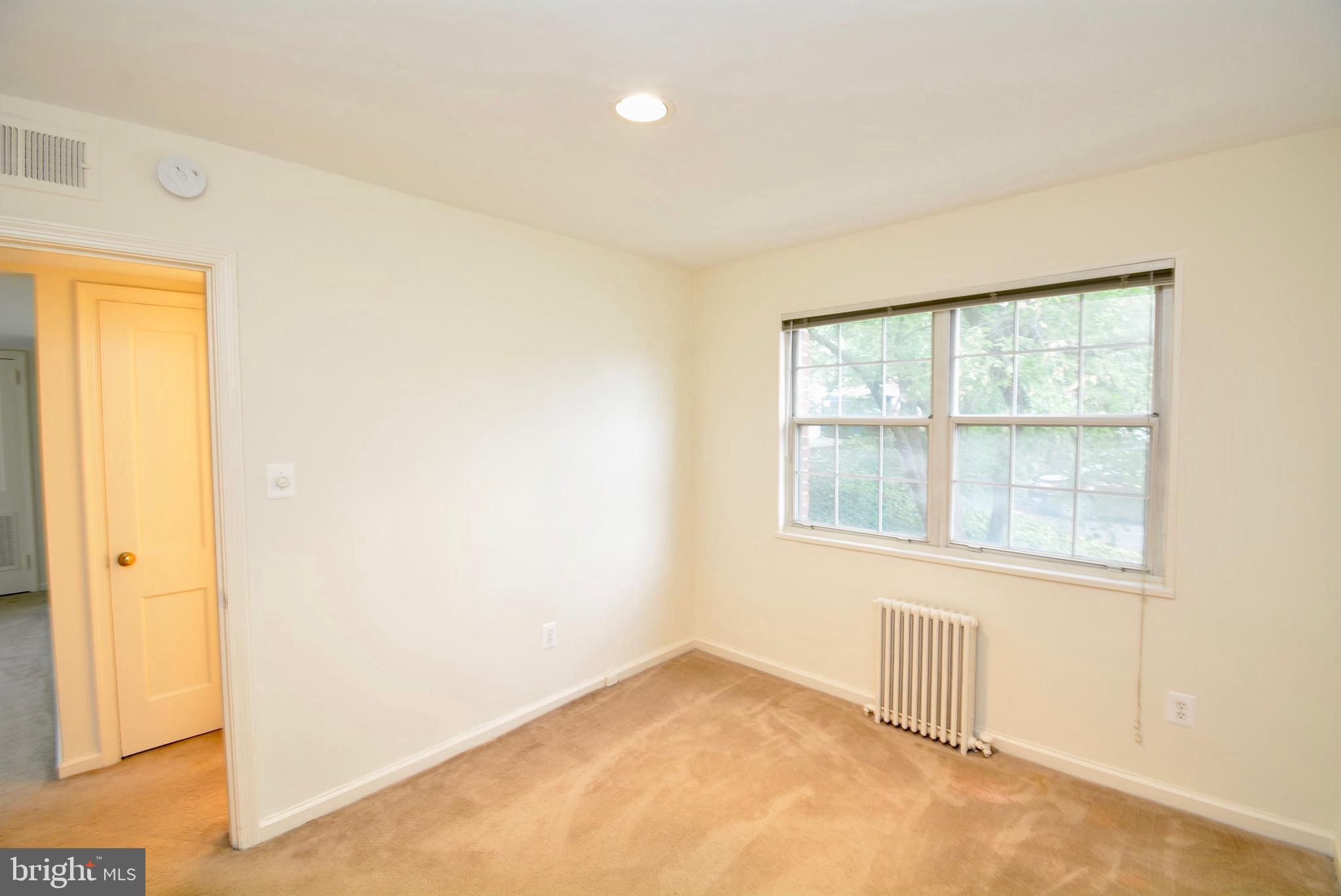 ROSSLYN HEIGHTS - Residential