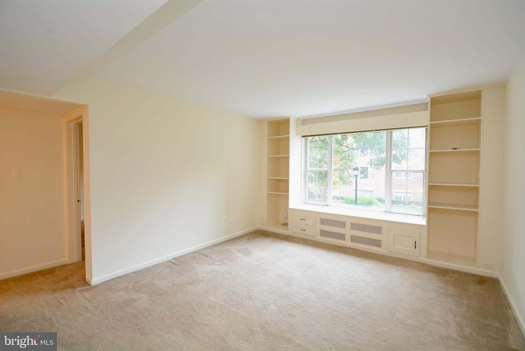 ROSSLYN HEIGHTS - Residential