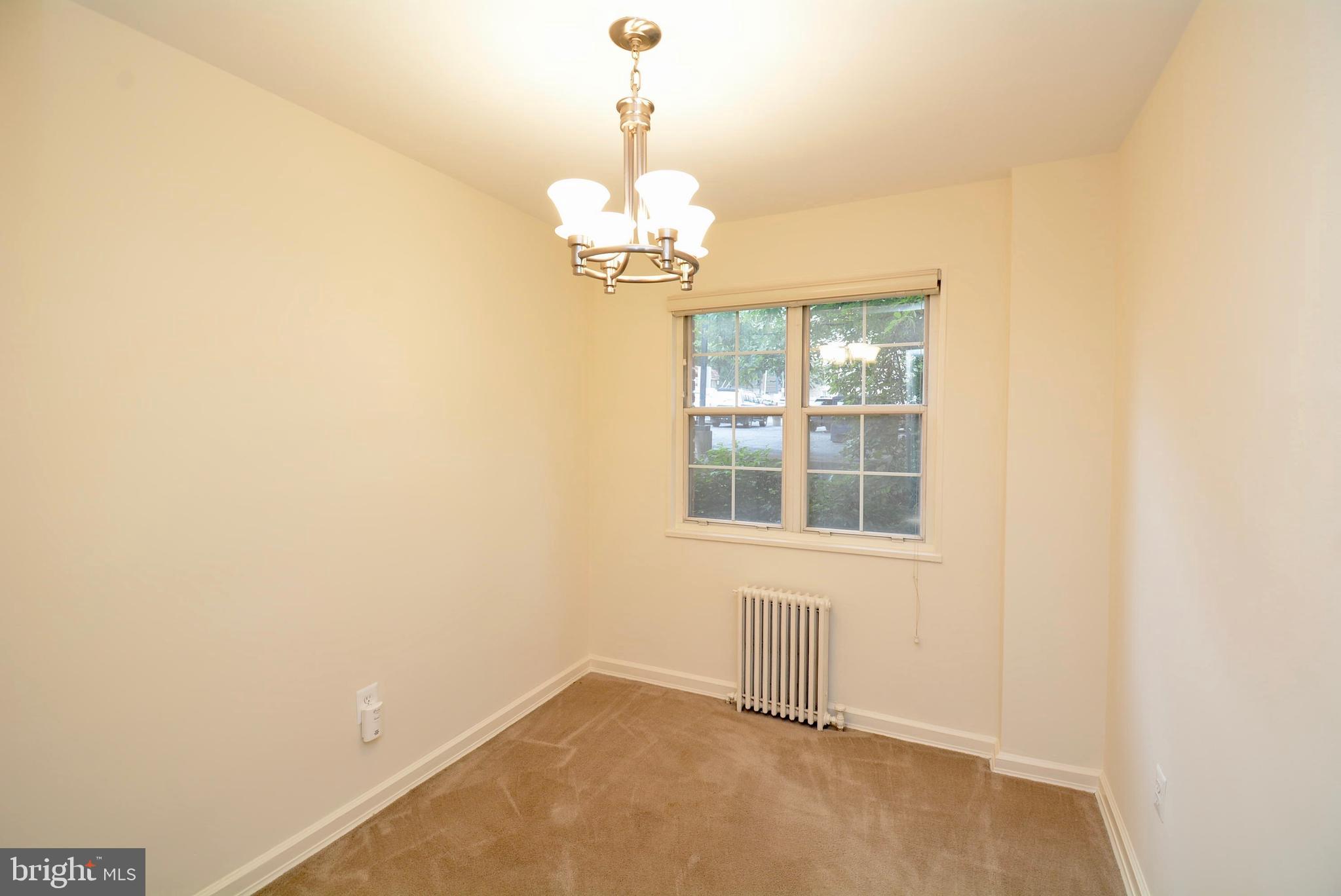 ROSSLYN HEIGHTS - Residential