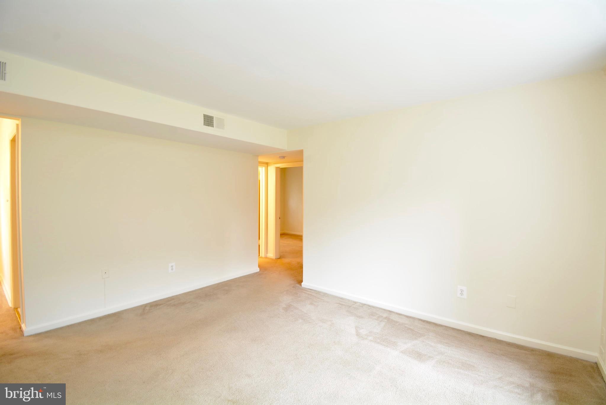 ROSSLYN HEIGHTS - Residential