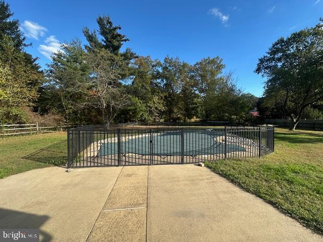 WOODS OF SANDY RID - Residential Lease