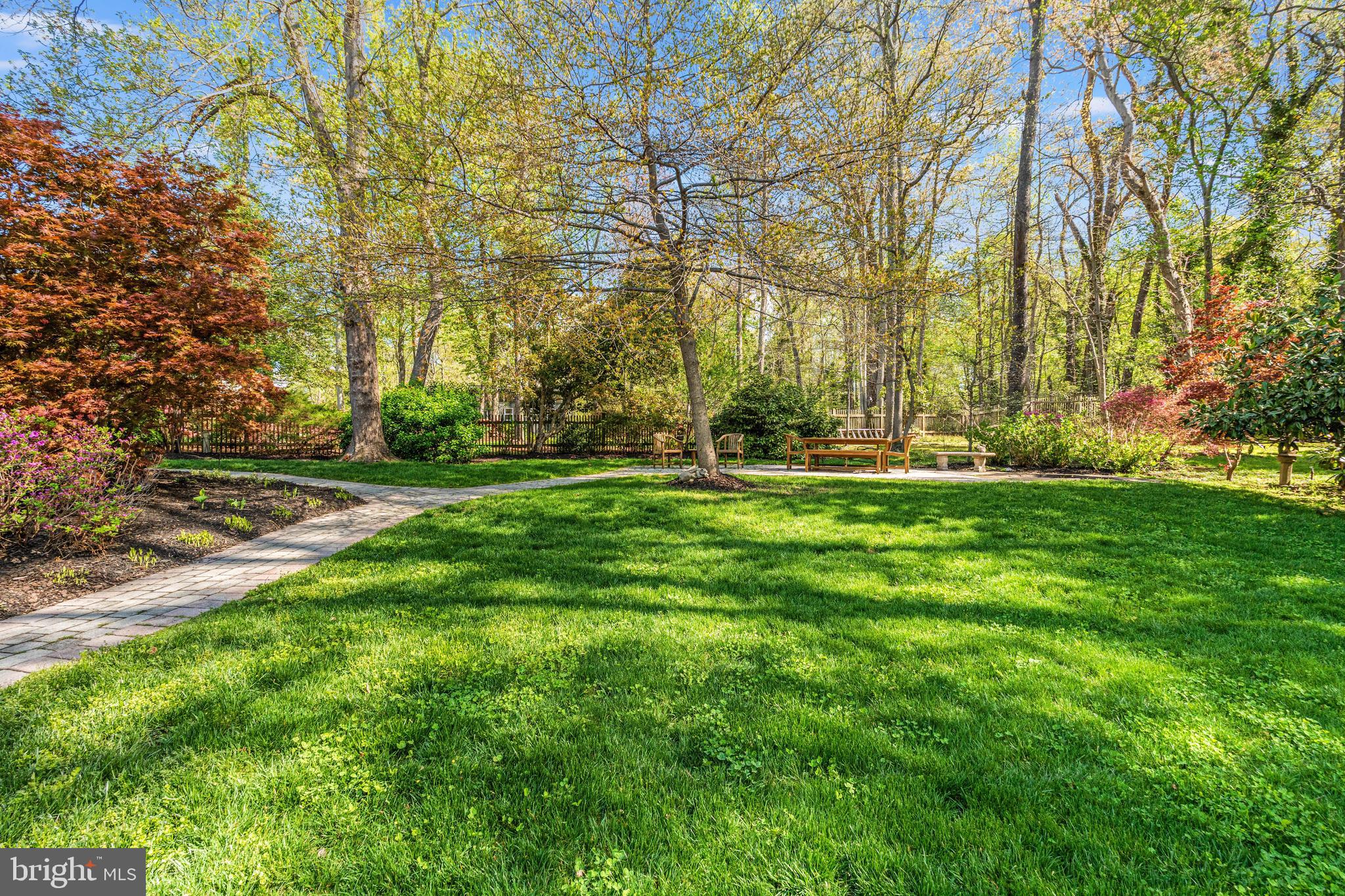 RIVER BEND ESTATES - Residential