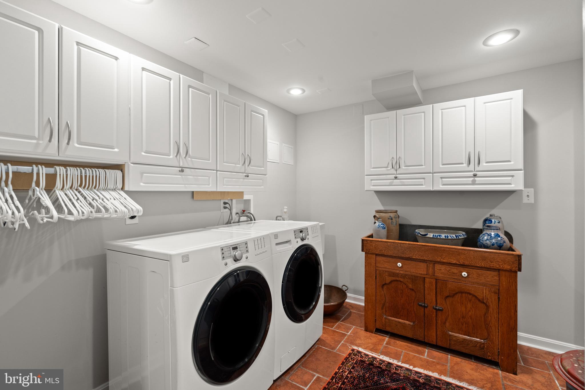 RIVER BEND ESTATES - Residential