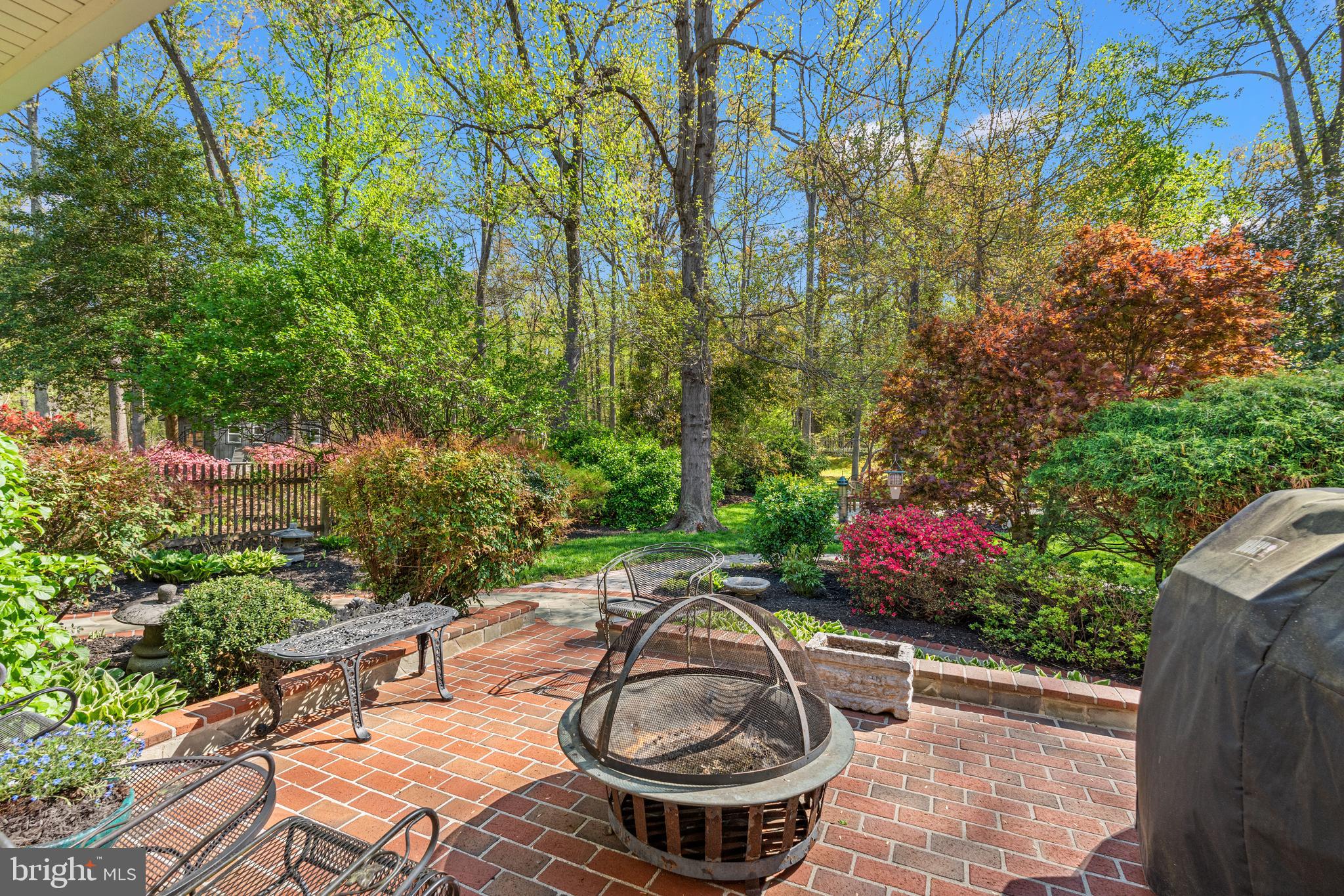 RIVER BEND ESTATES - Residential