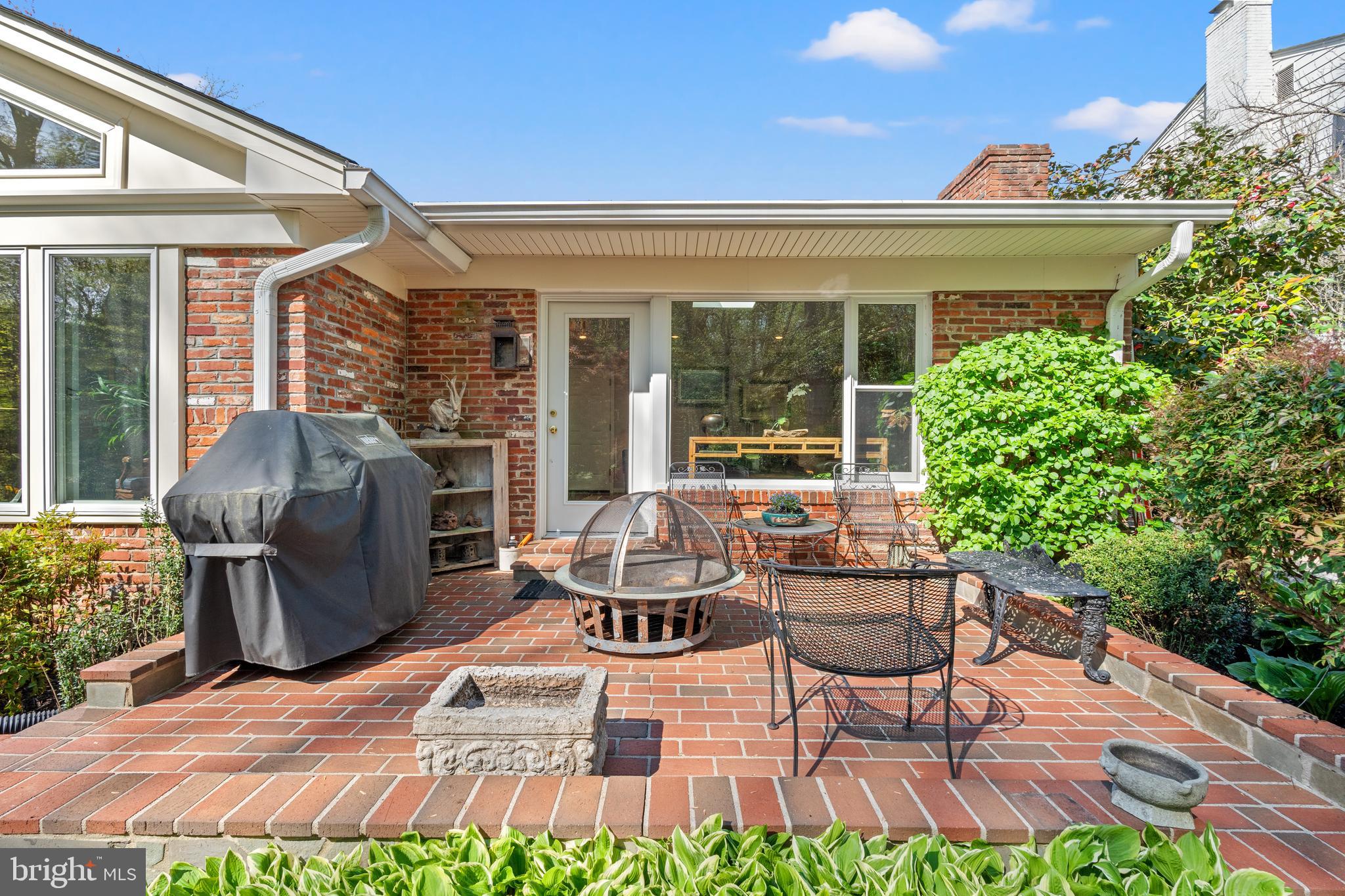 RIVER BEND ESTATES - Residential