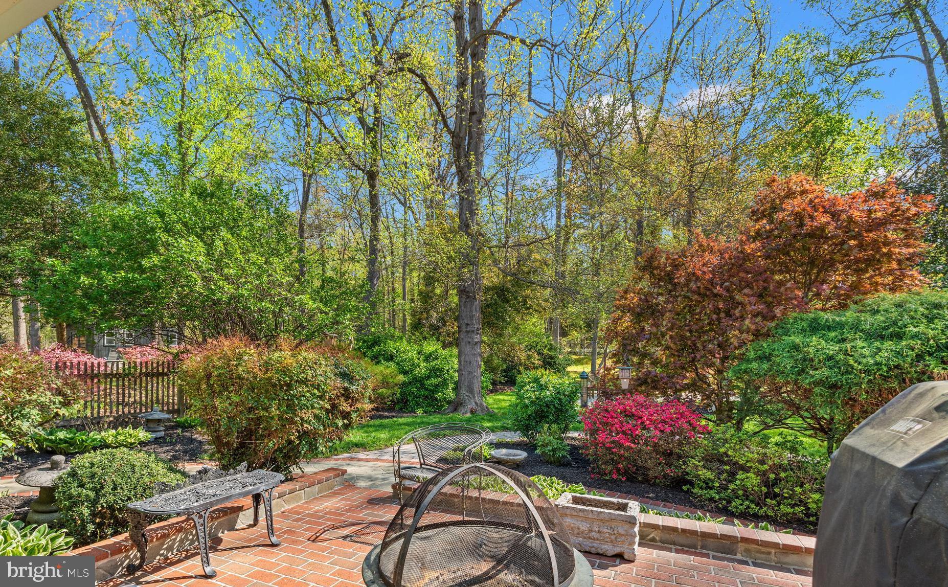 RIVER BEND ESTATES - Residential