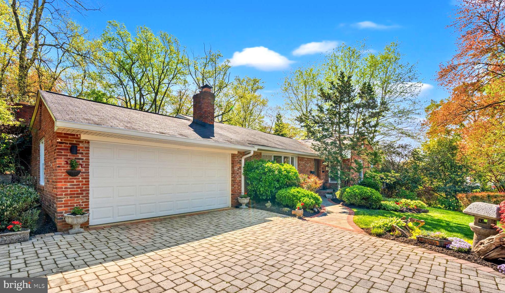 RIVER BEND ESTATES - Residential