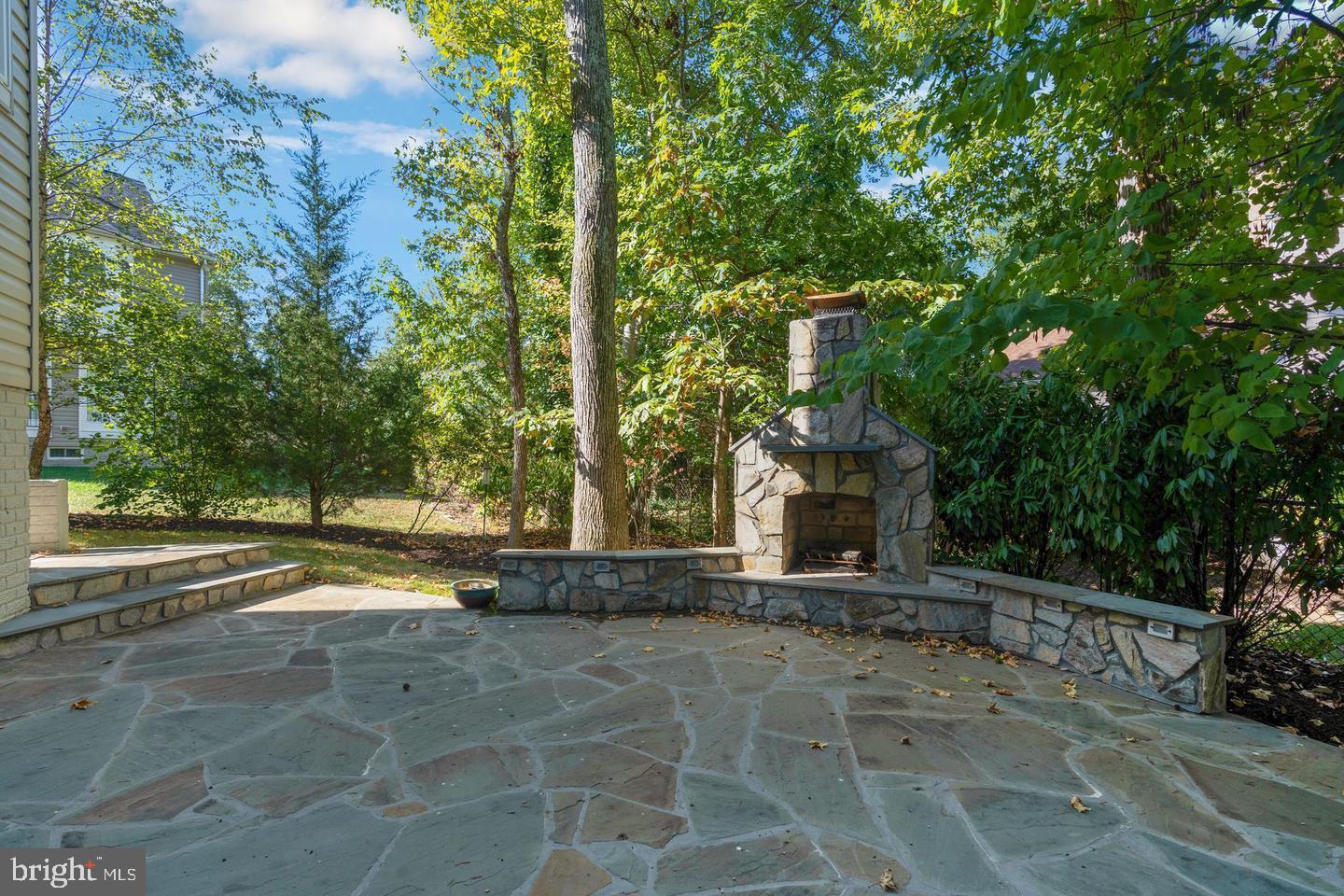 4116 FERRY LANDING ROAD