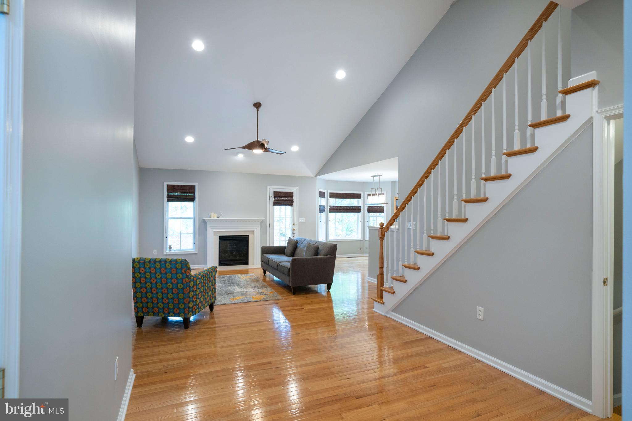 TANGLEWOOD MANOR - Residential
