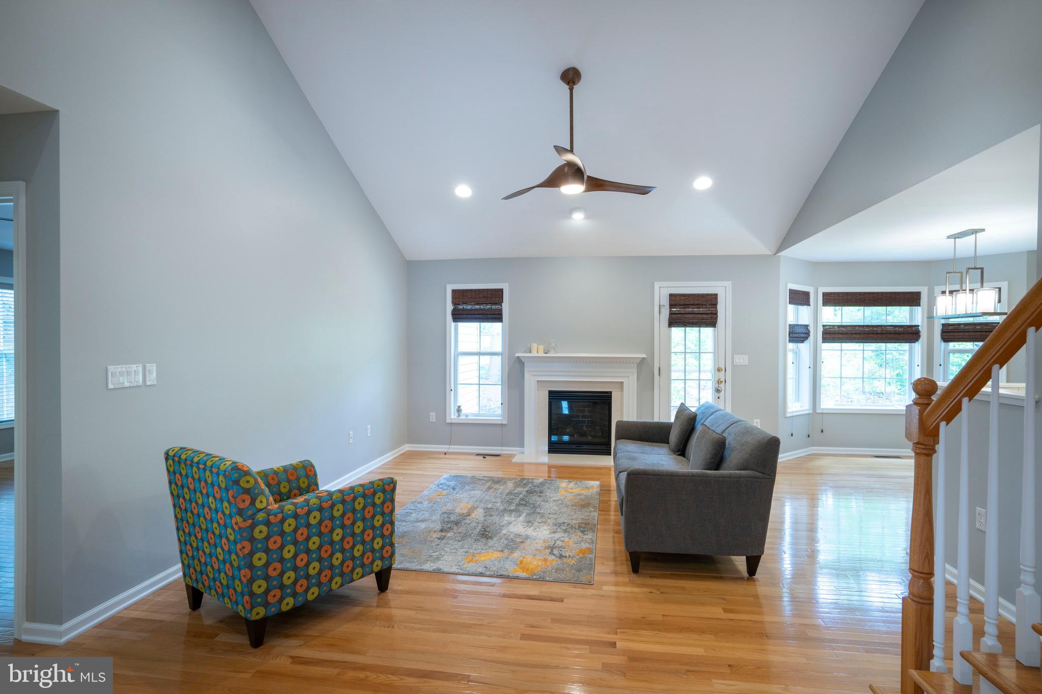 TANGLEWOOD MANOR - Residential