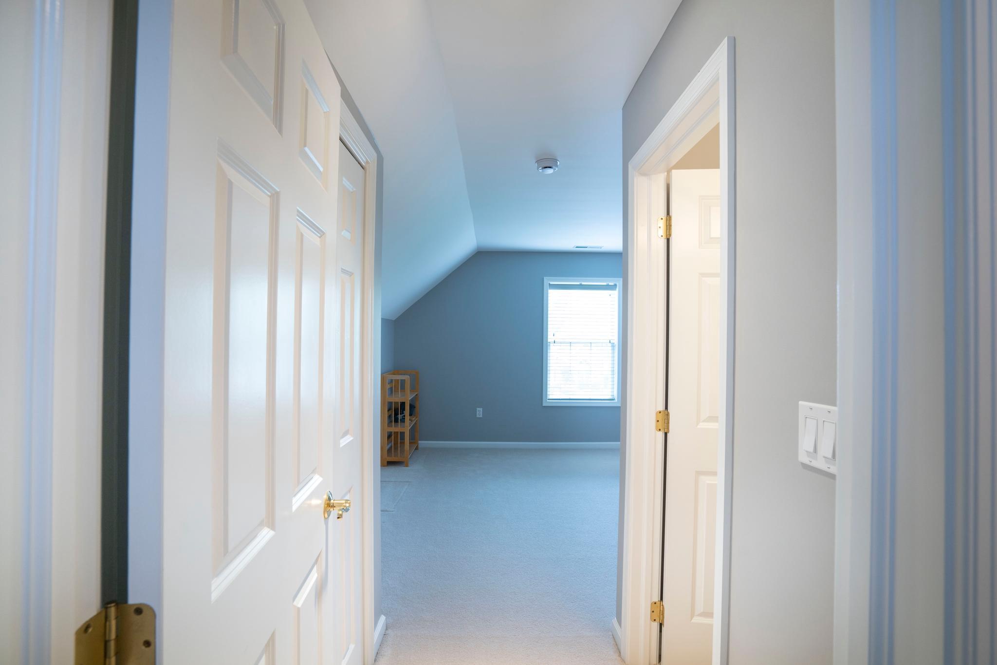 TANGLEWOOD MANOR - Residential
