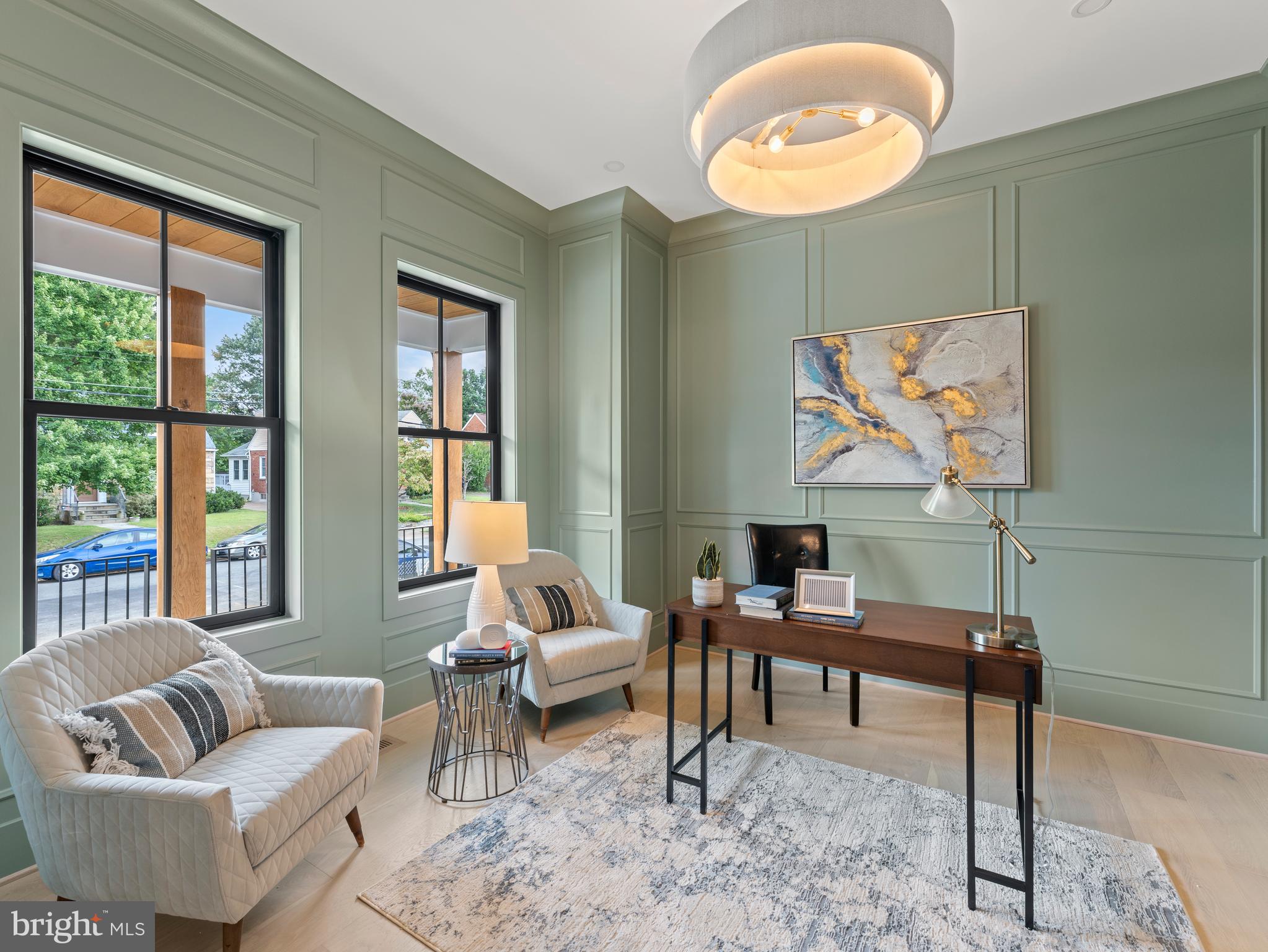 VIENNA WOODS - Residential