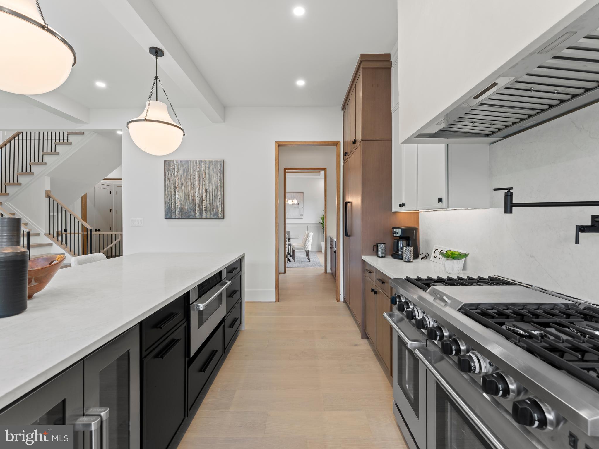 VIENNA WOODS - Residential