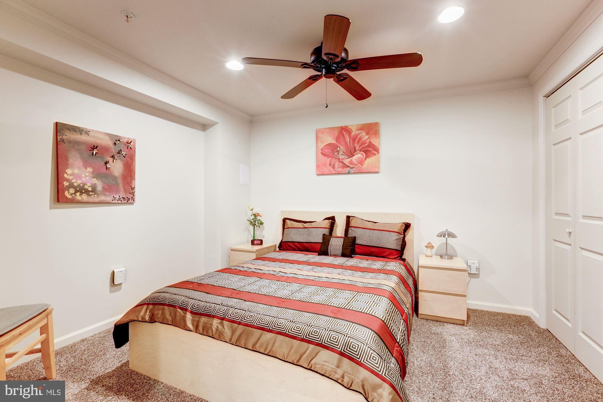 CLOVER RIDGE - Residential