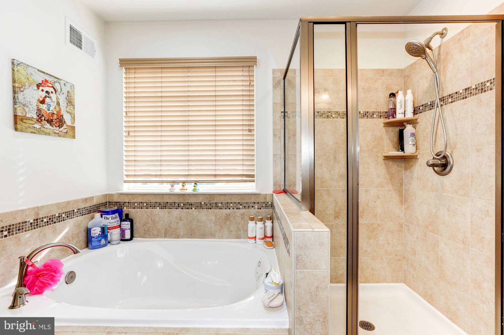 CLOVER RIDGE - Residential