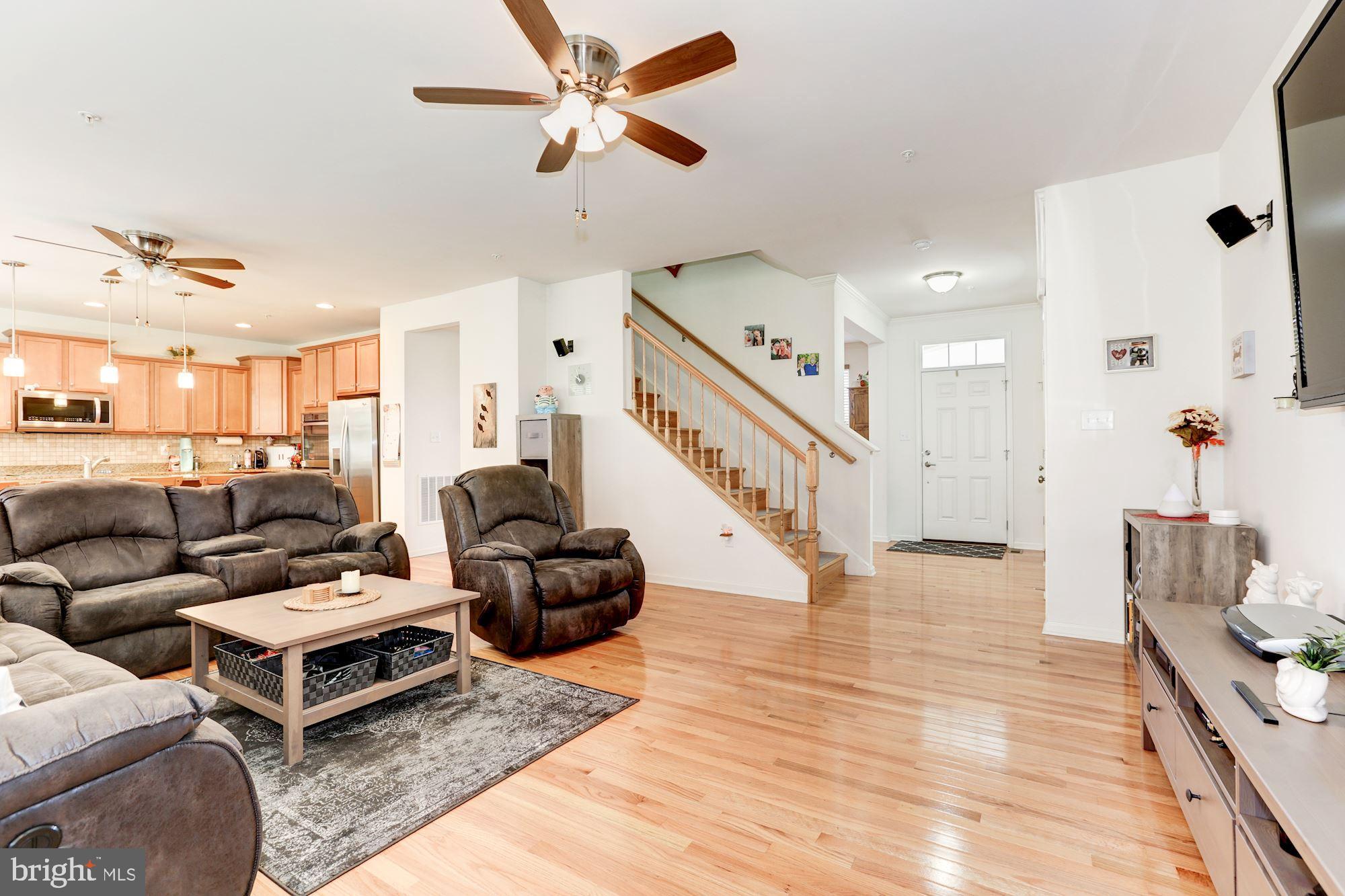 CLOVER RIDGE - Residential