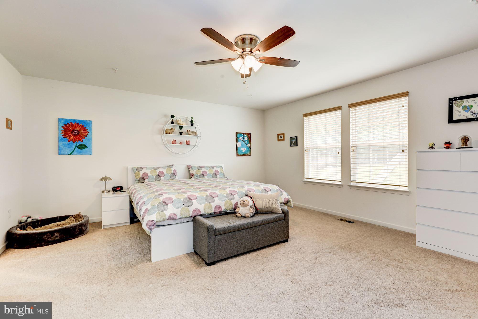 CLOVER RIDGE - Residential