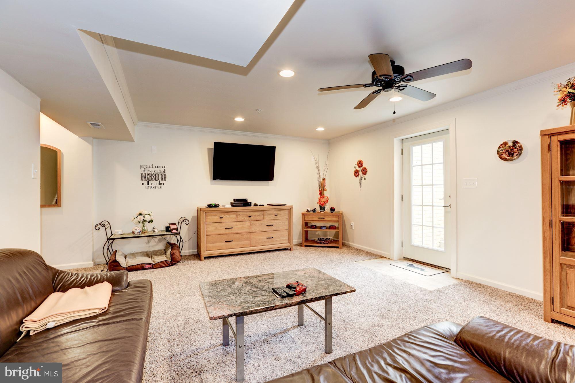 CLOVER RIDGE - Residential