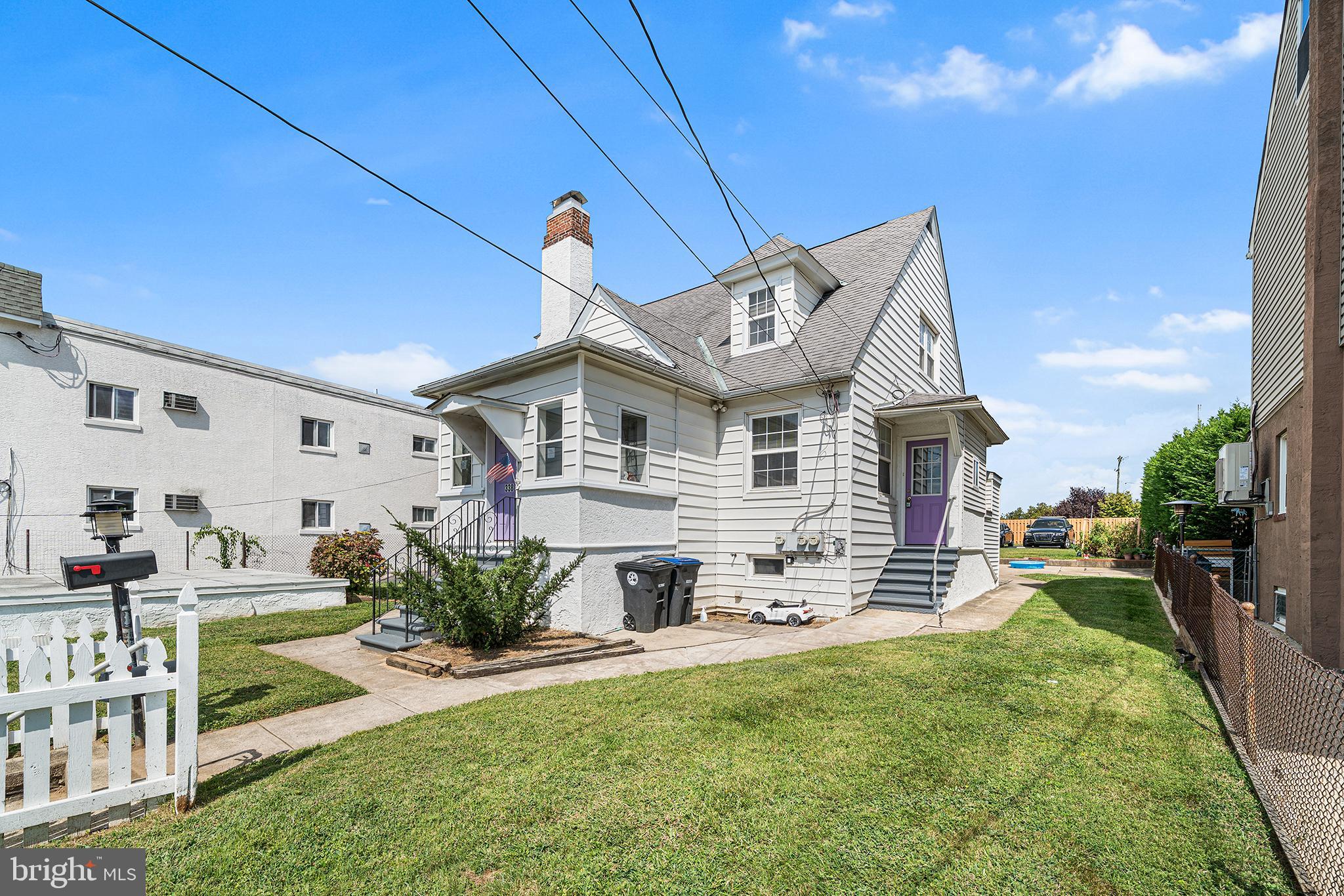 338 W 6TH AVENUE