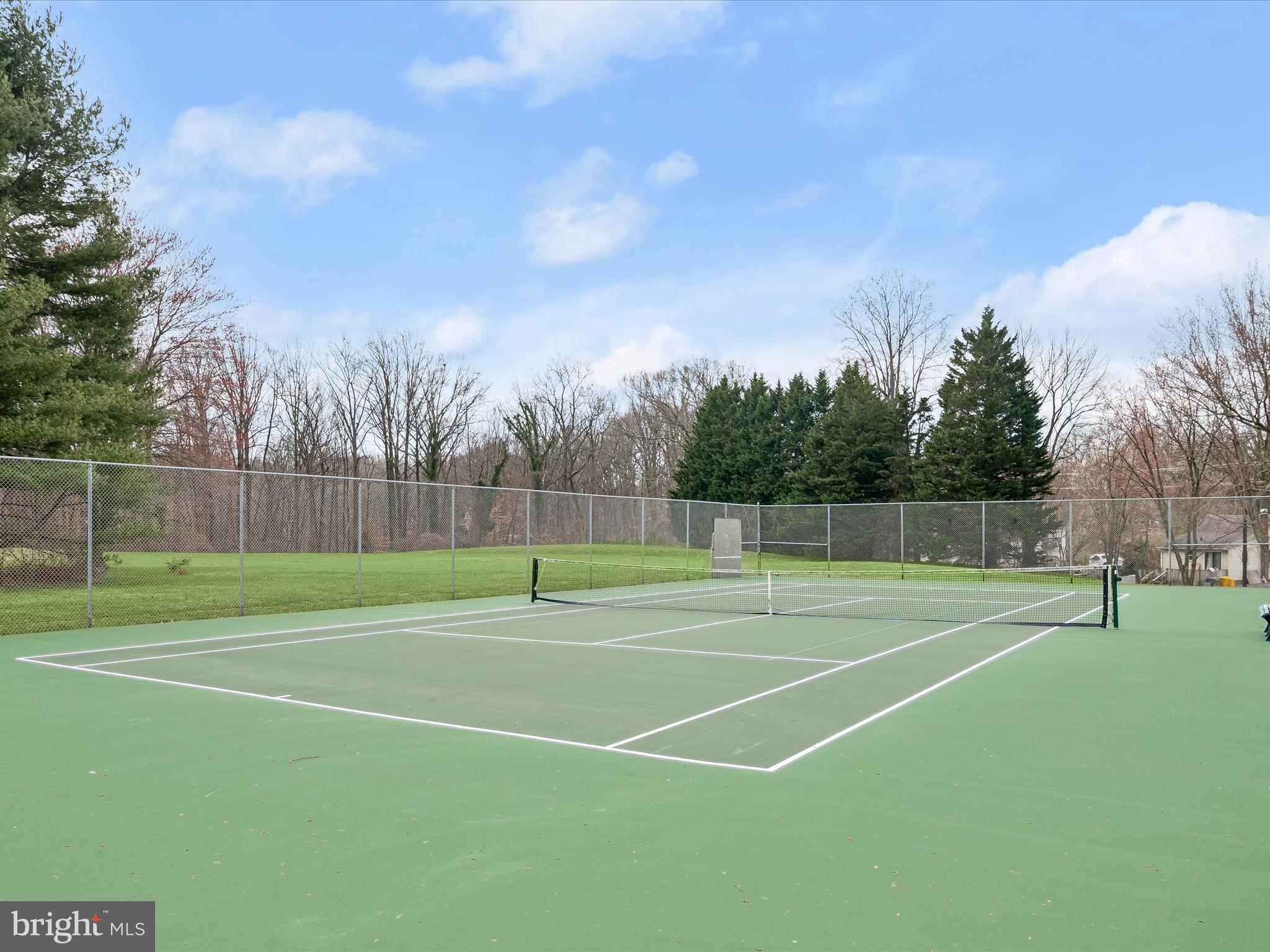 CARRIAGE HILLS - Residential