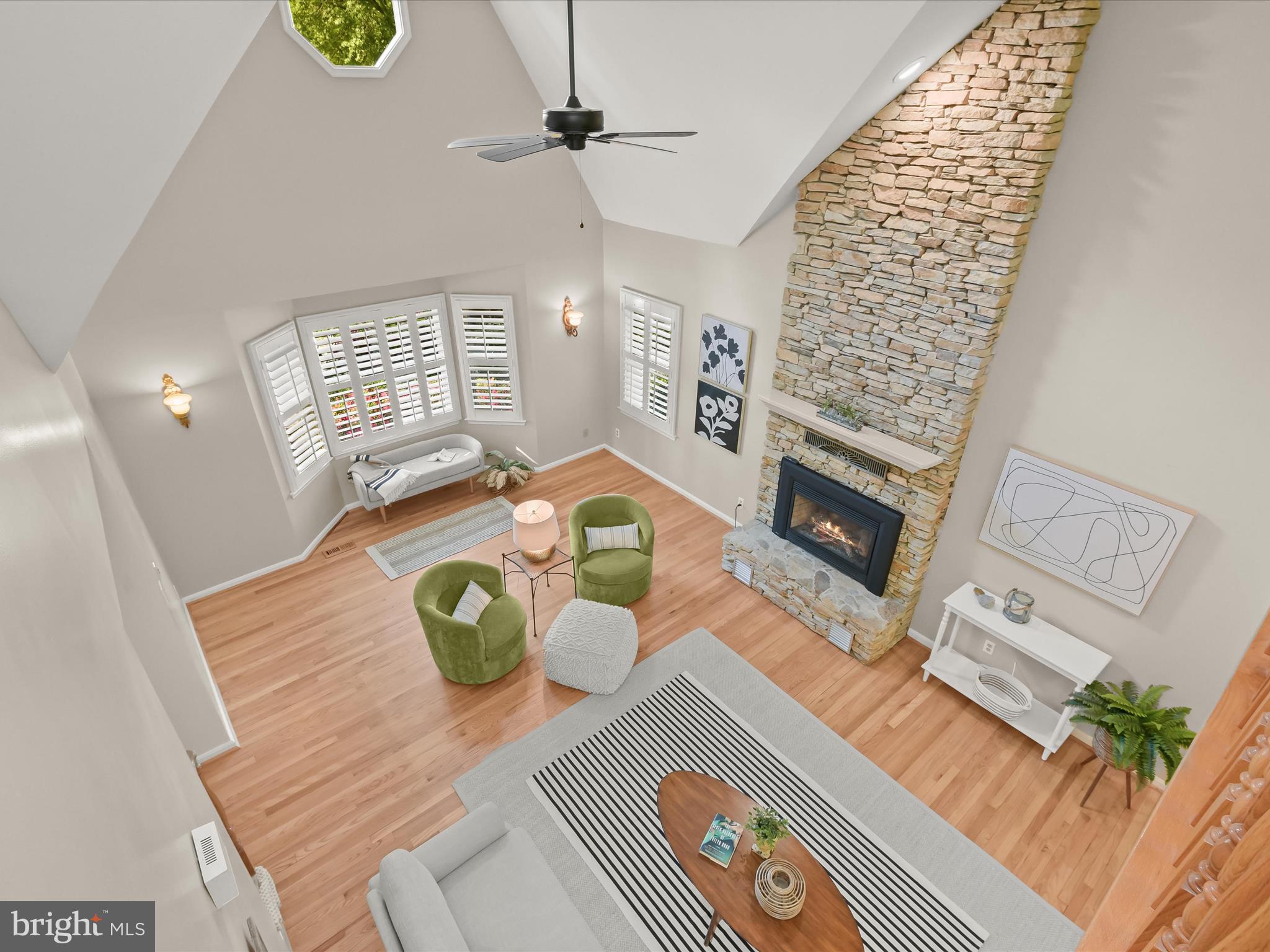 CARRIAGE HILLS - Residential