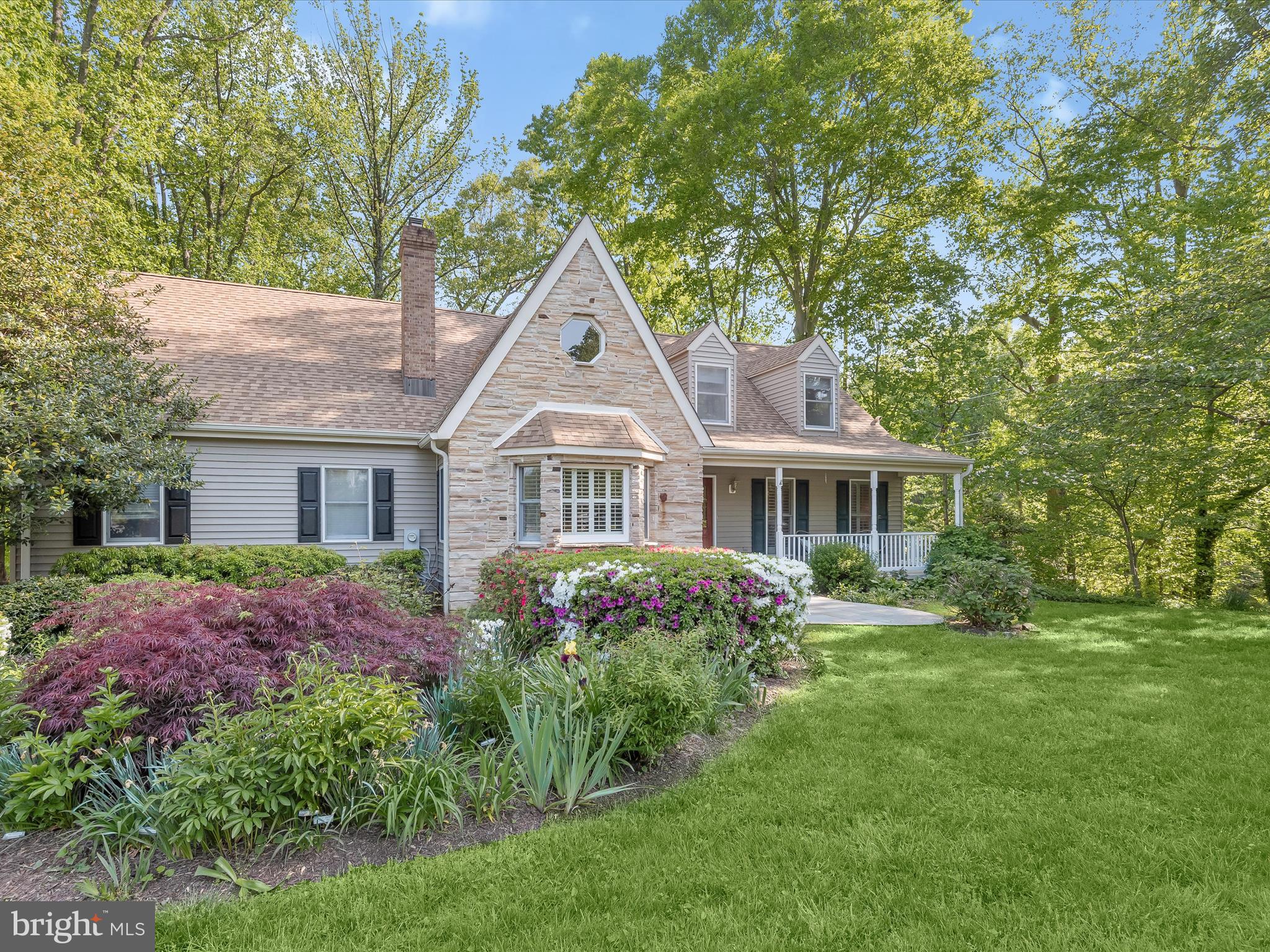 CARRIAGE HILLS - Residential