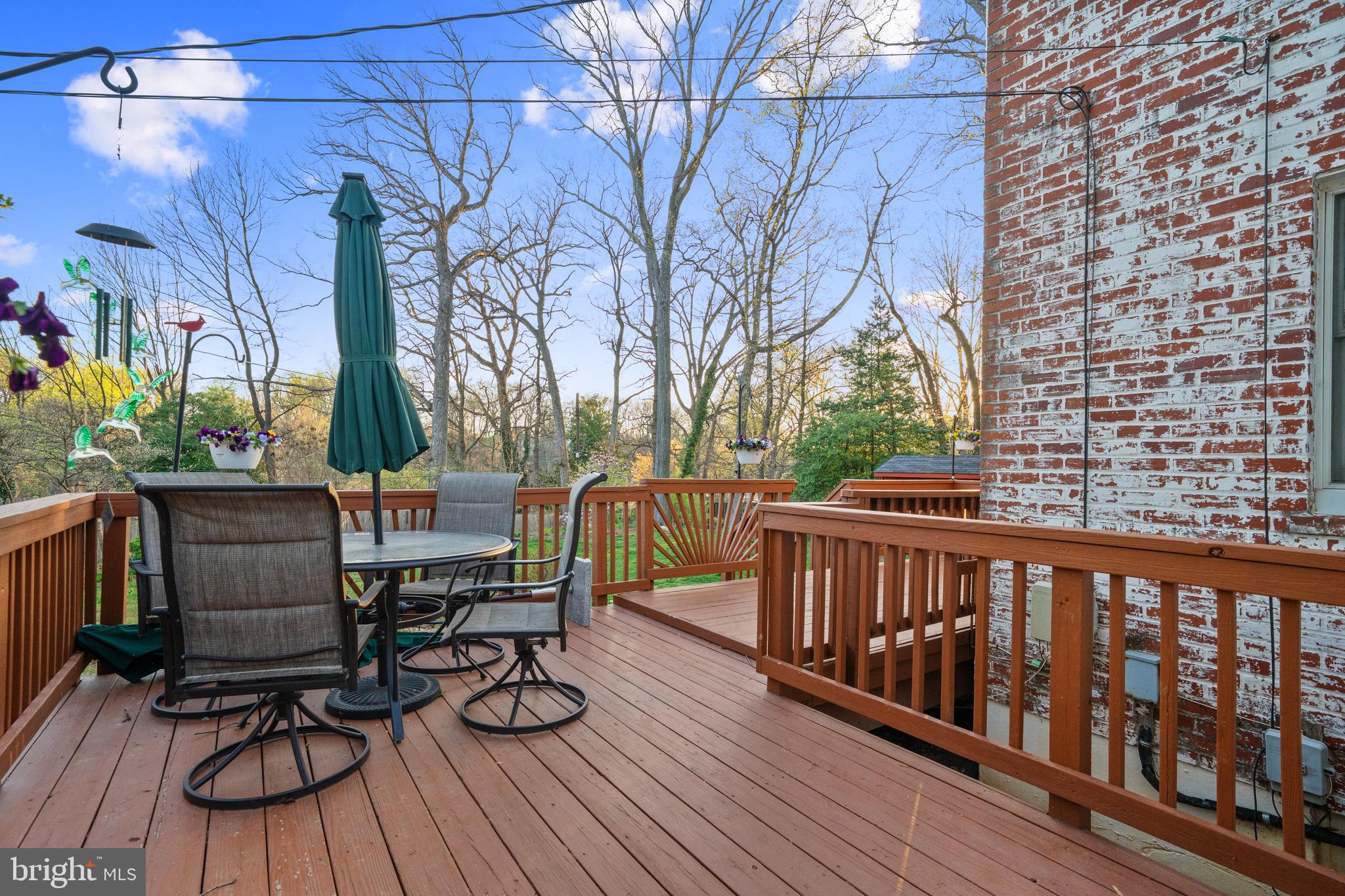 ARLINGTON FOREST - Residential