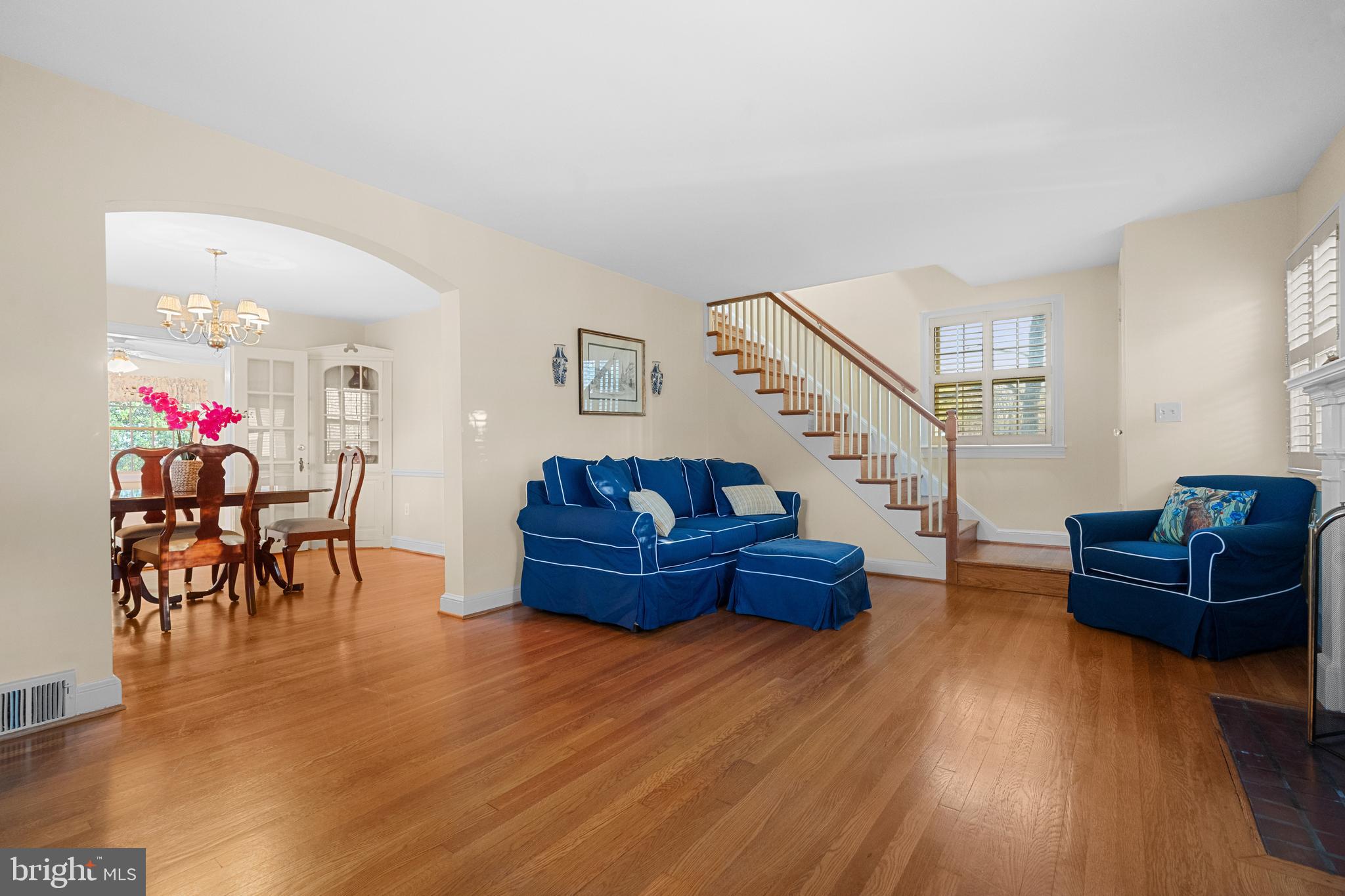 ARLINGTON FOREST - Residential