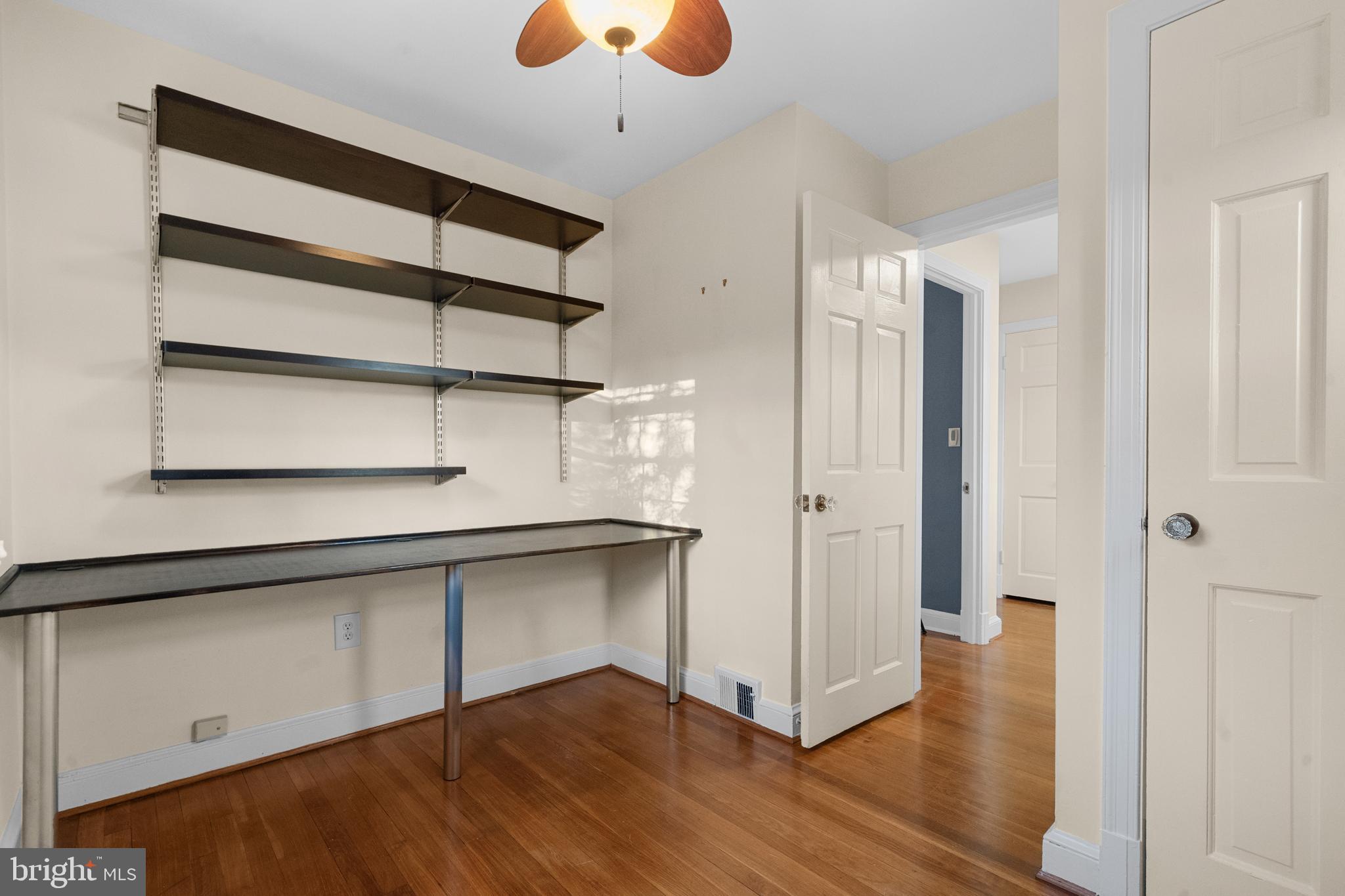 ARLINGTON FOREST - Residential