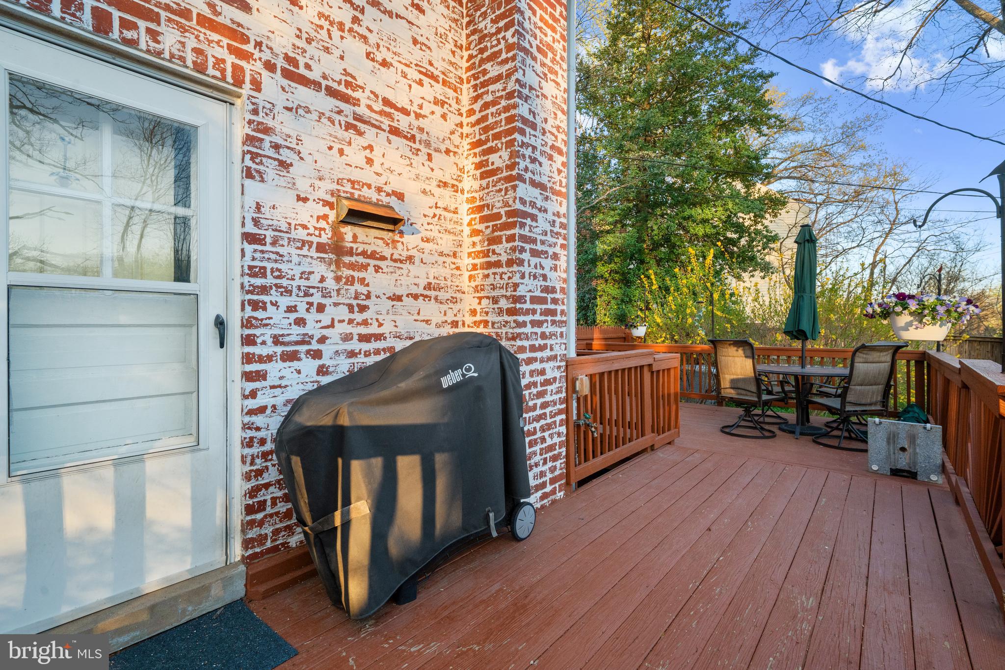 ARLINGTON FOREST - Residential