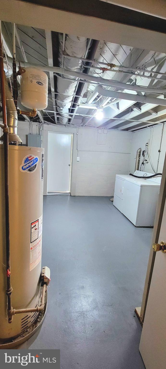 ORCHARD HILLS - Residential Lease