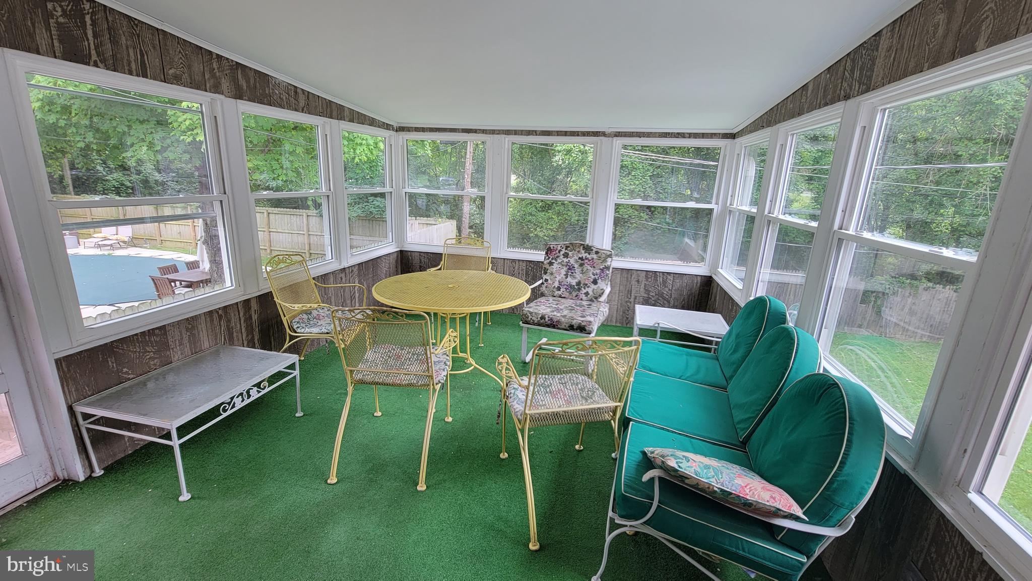 ORCHARD HILLS - Residential Lease