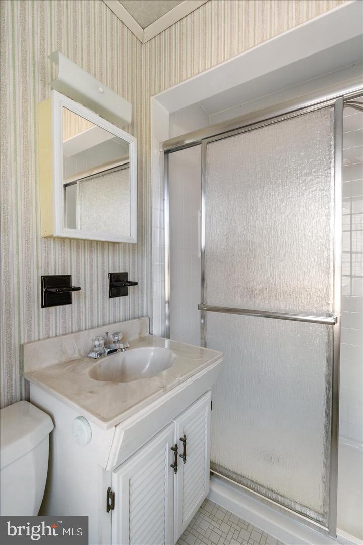 ORCHARD HILLS - Residential Lease