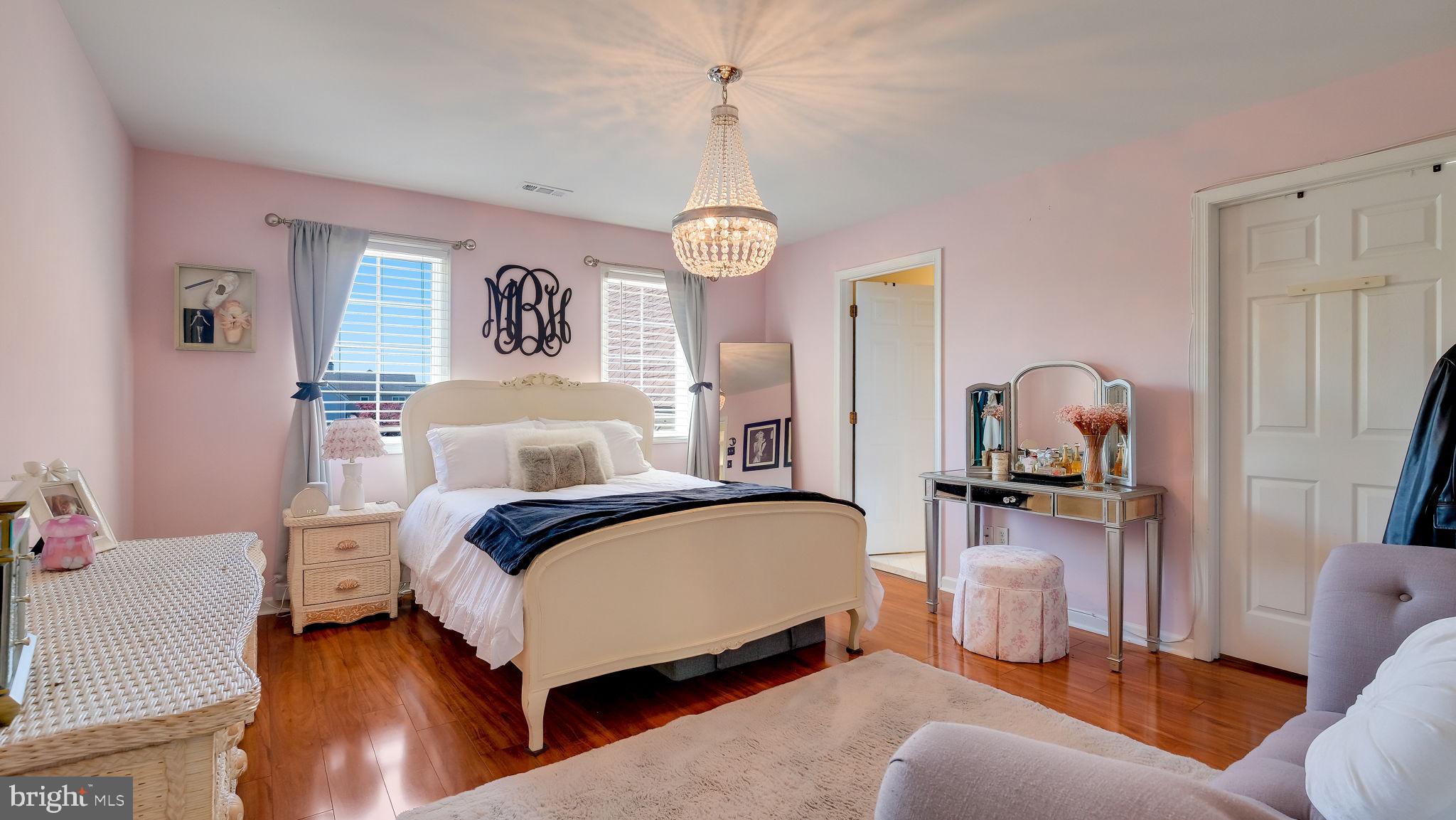 GARNET VALLEY WOODS - Residential