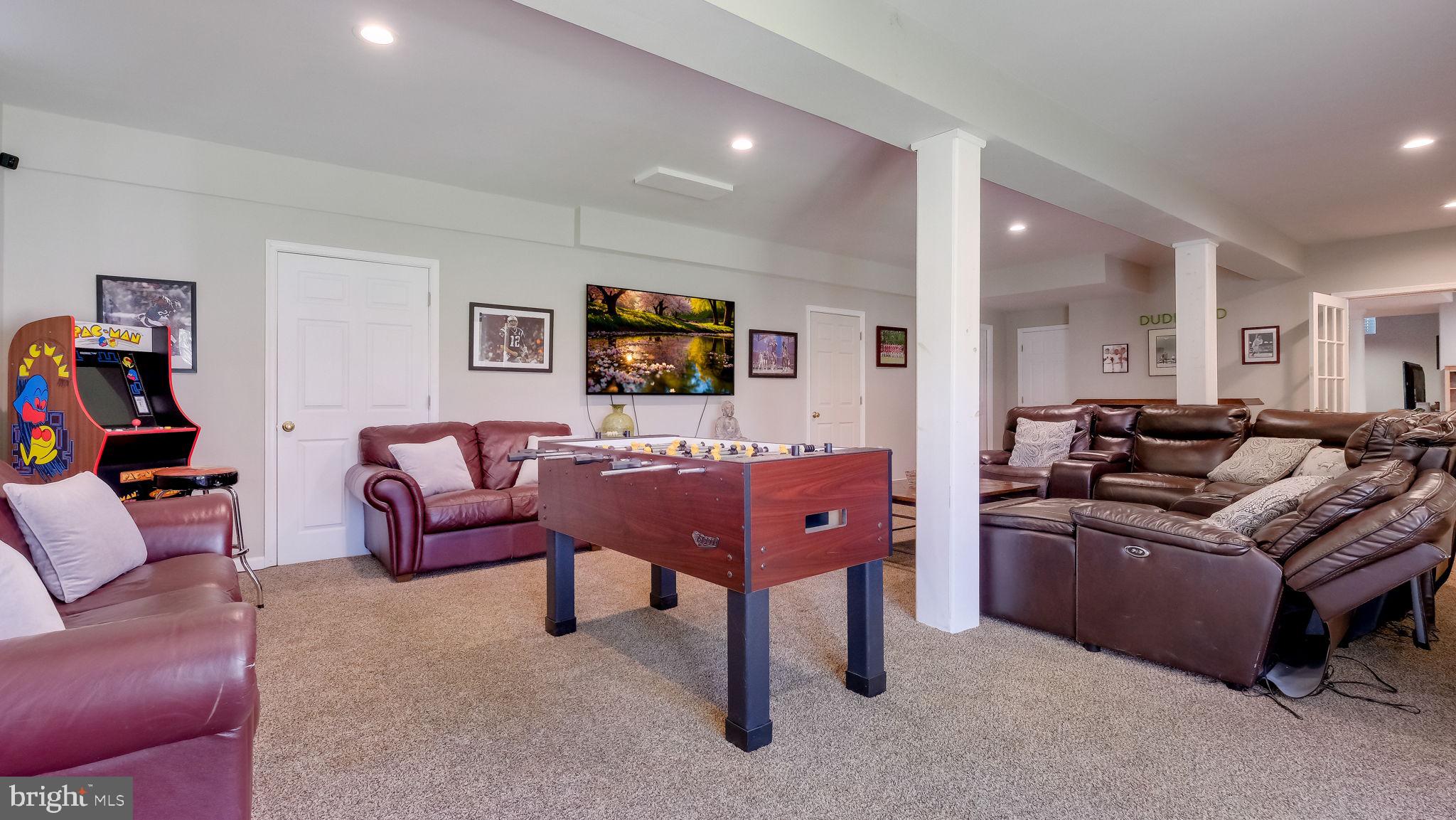 GARNET VALLEY WOODS - Residential