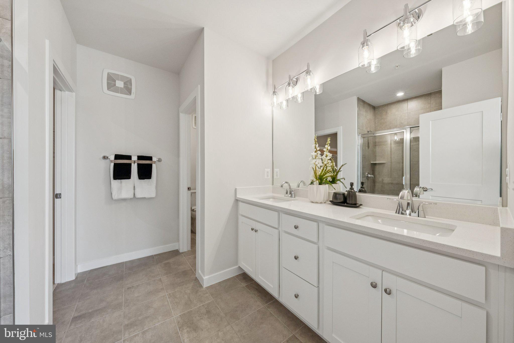 THE CROSSING AT GATEWAY - Residential