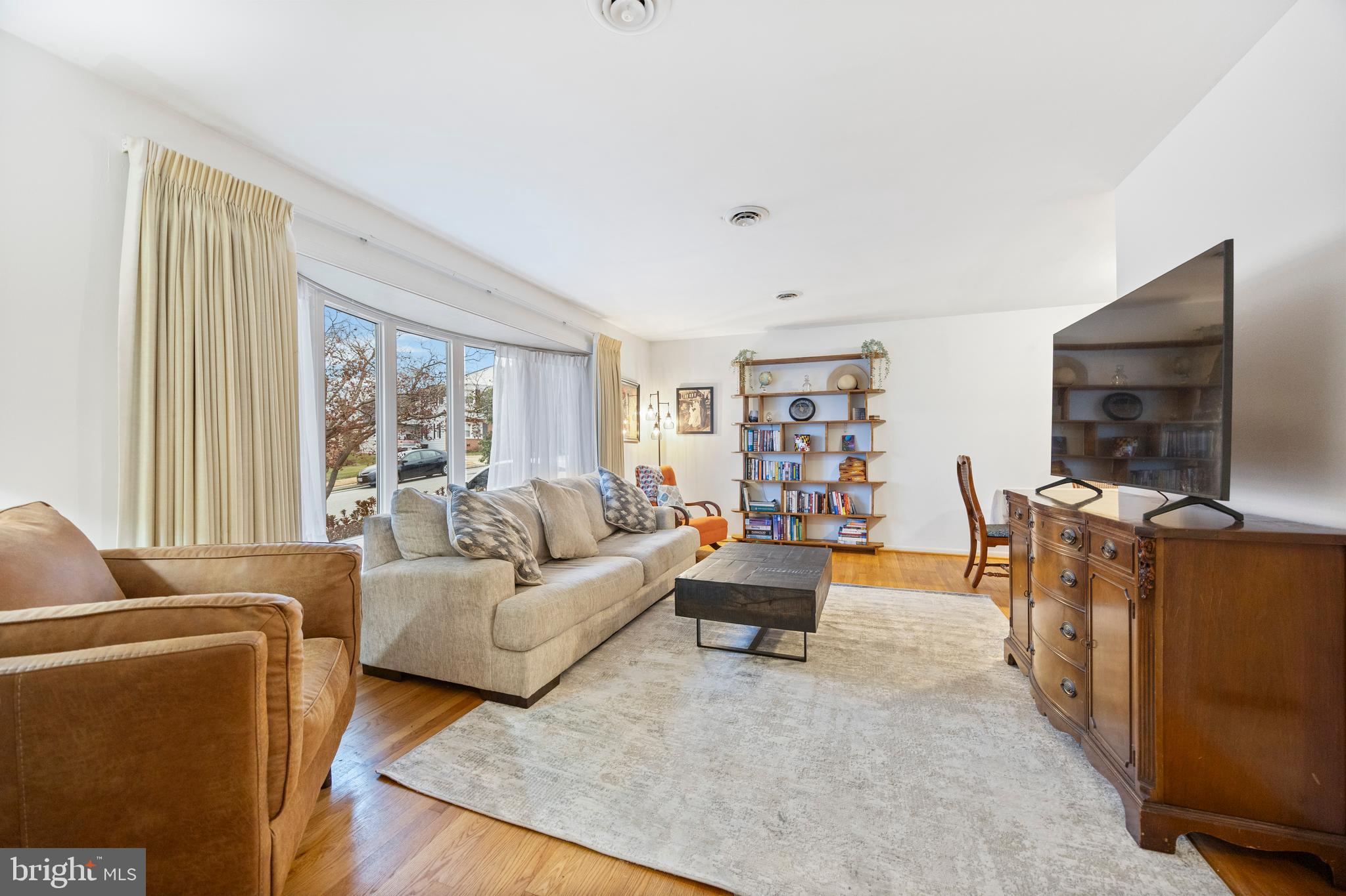 WYNNEWOOD - Residential