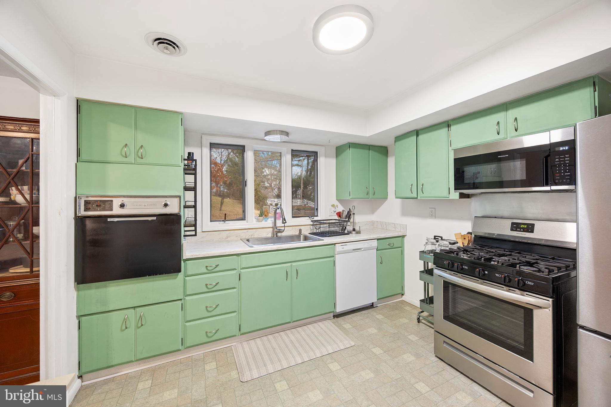 WYNNEWOOD - Residential