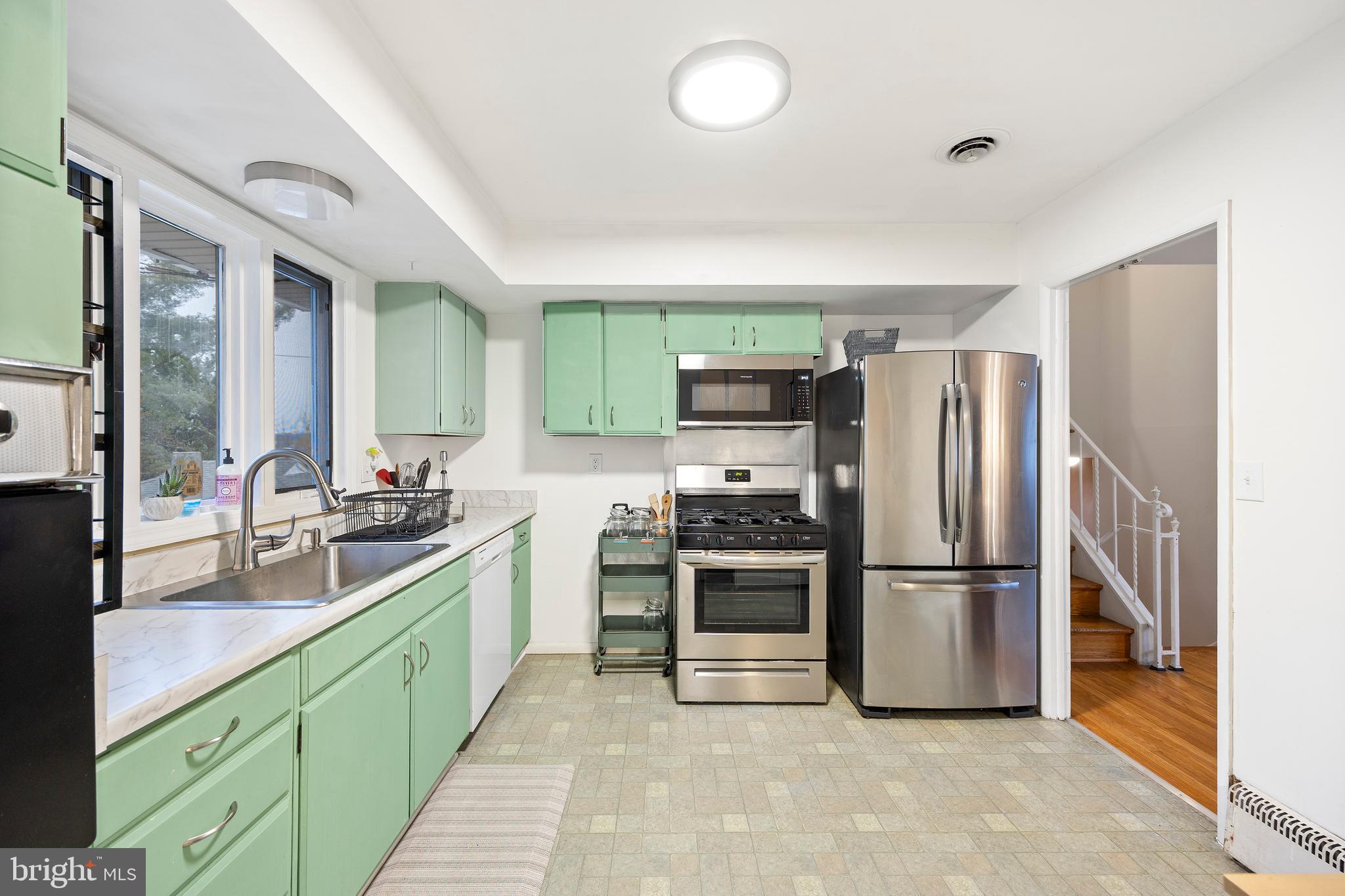 WYNNEWOOD - Residential