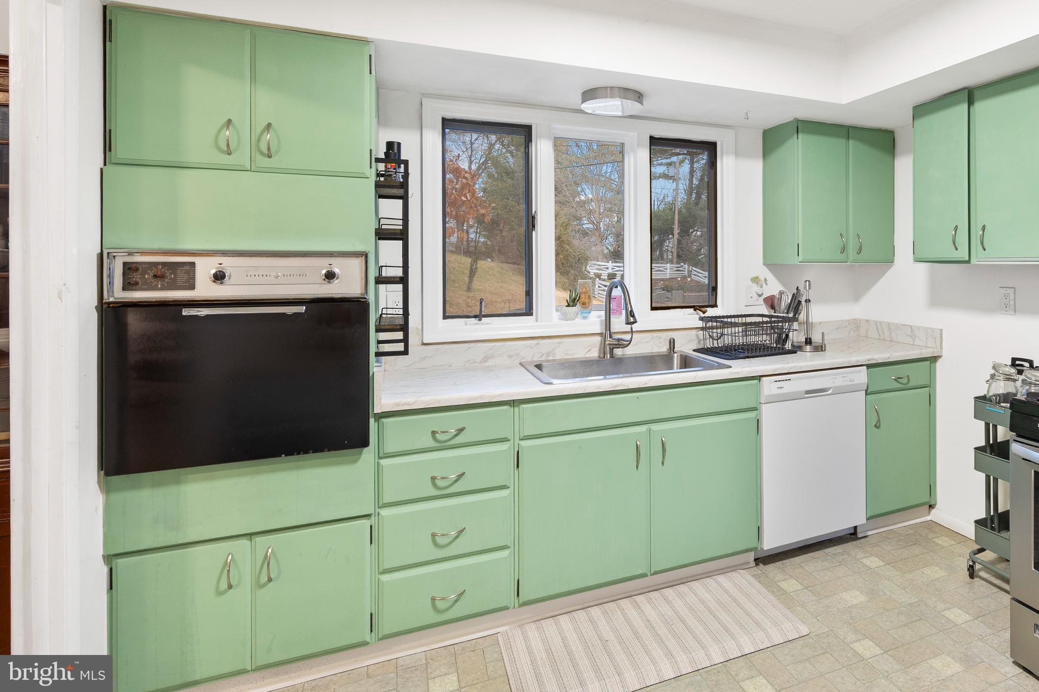 WYNNEWOOD - Residential