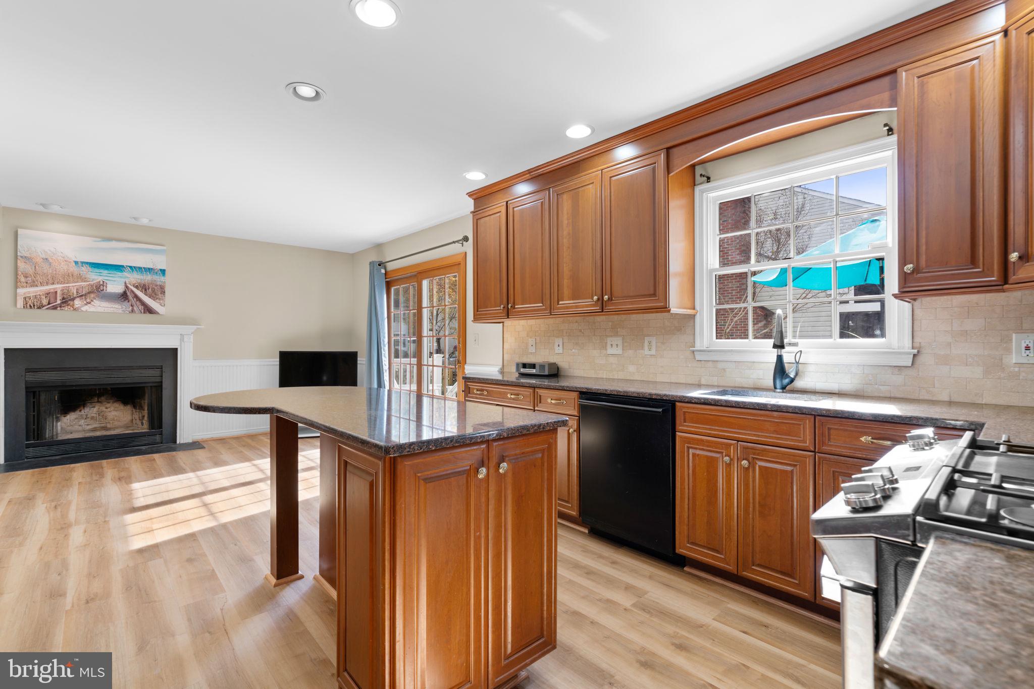 SABRINA PARK - Residential