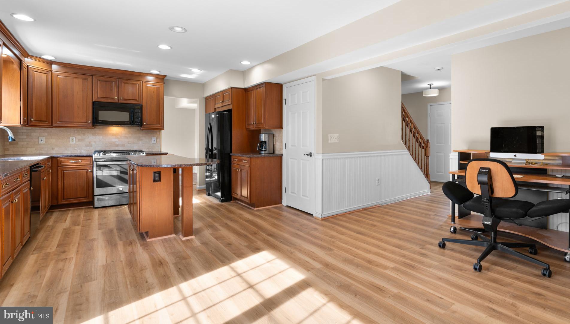 SABRINA PARK - Residential