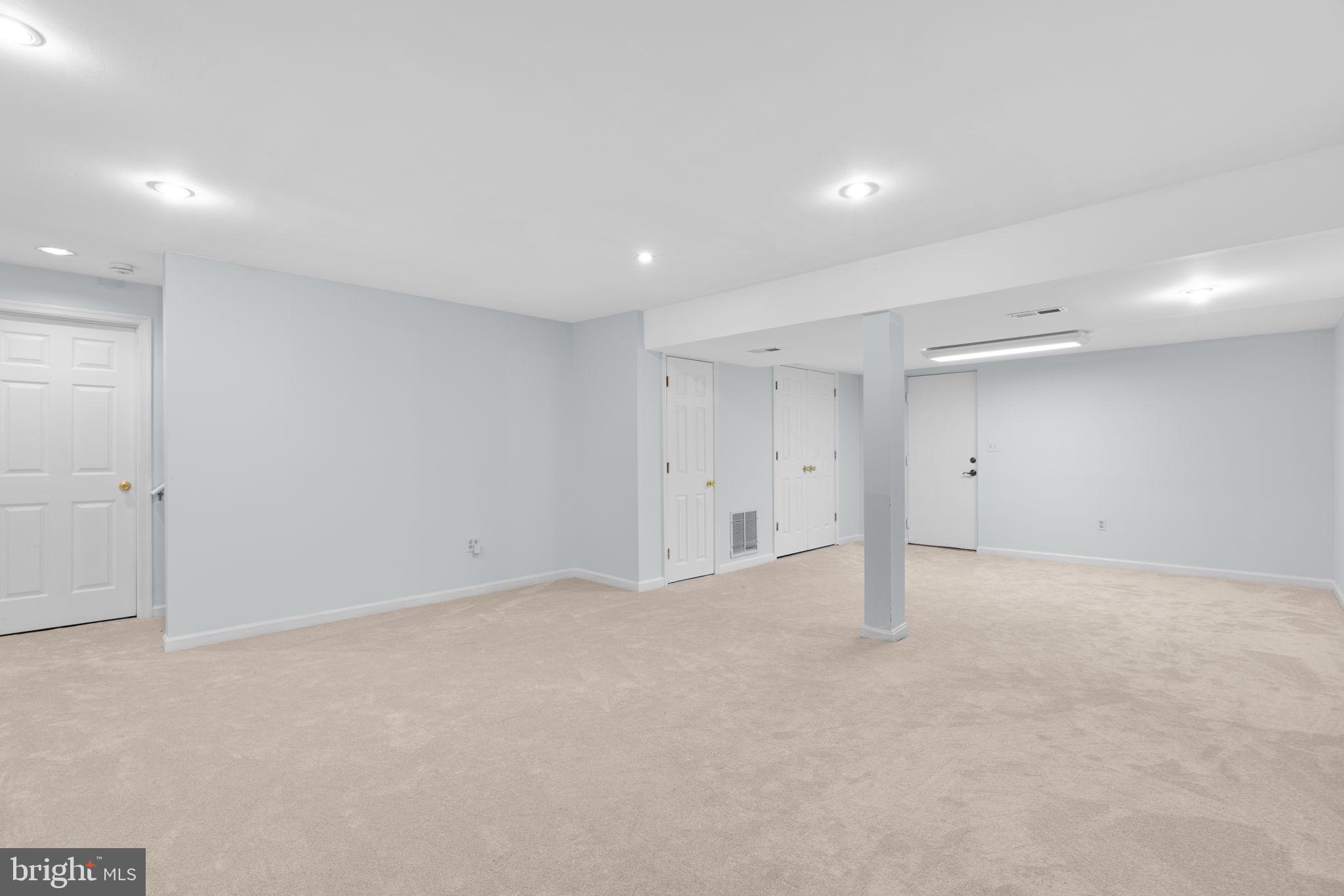 SABRINA PARK - Residential