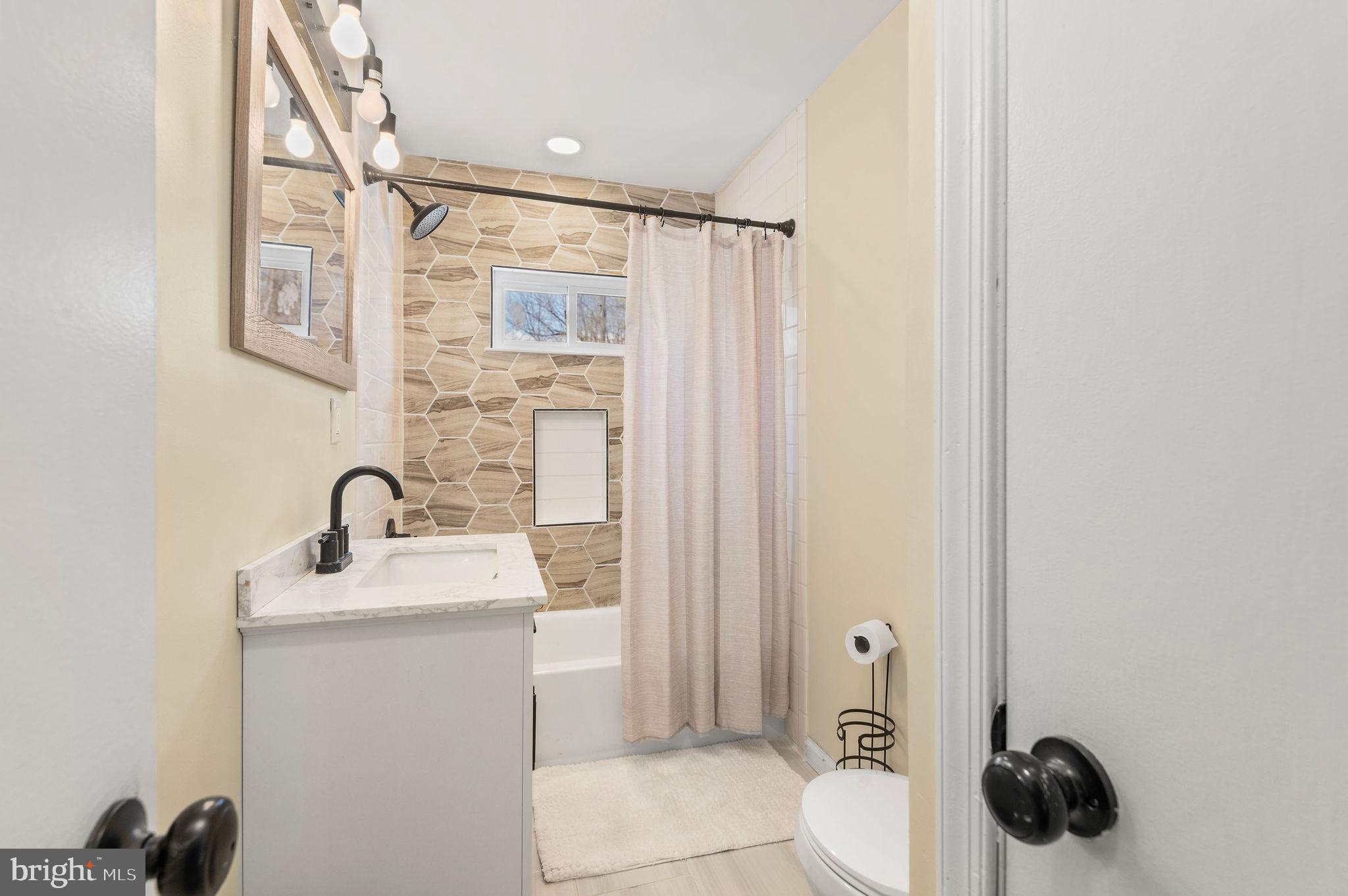 ABINGTON - Residential